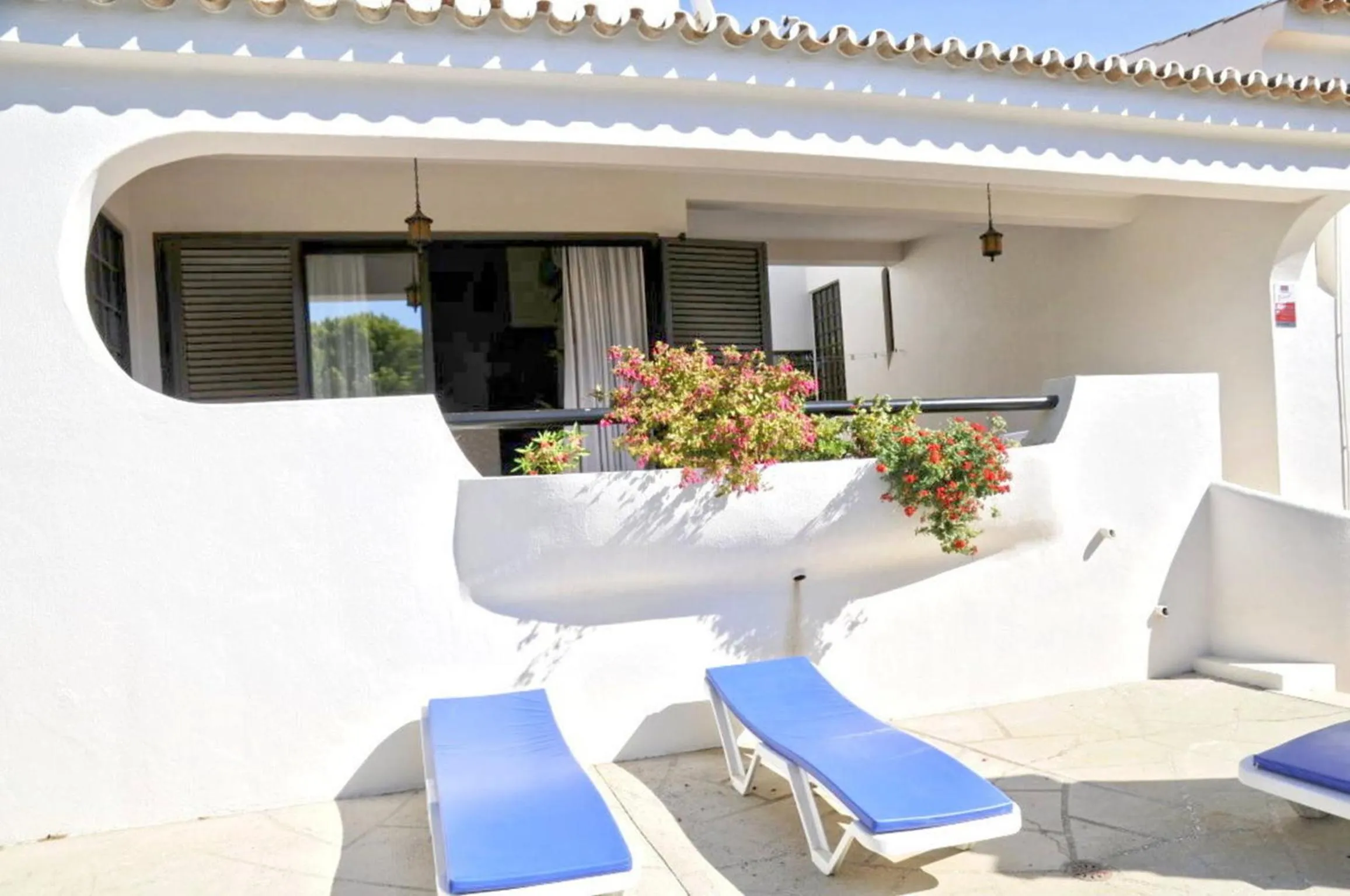 furniture in Situated in a superb position, in The Old Village area