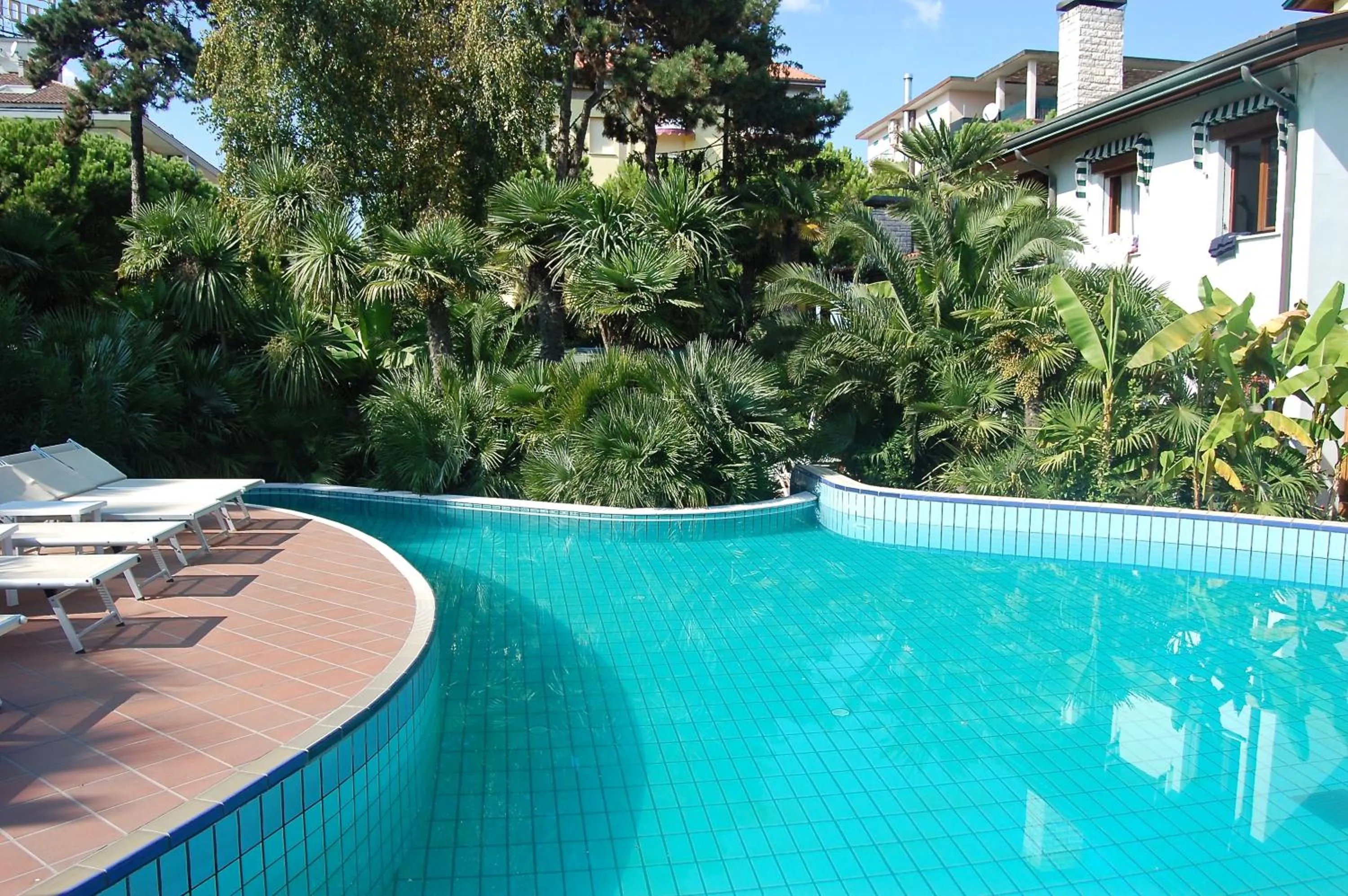 Swimming pool in Park Hotel Pineta Boutique Hotel