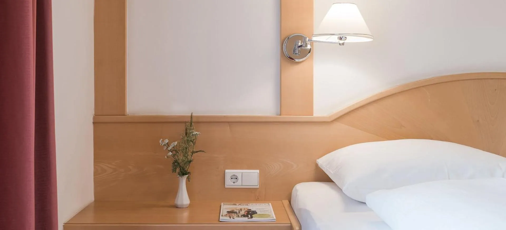 Photo of the whole room, Bed in Parkhotel Plauserhof