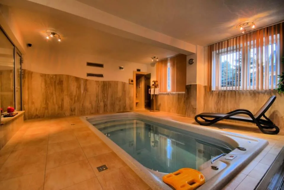 Dom Wczasowy Angelika BASEN JACUZZI SAUNA W CENIE POBYTU