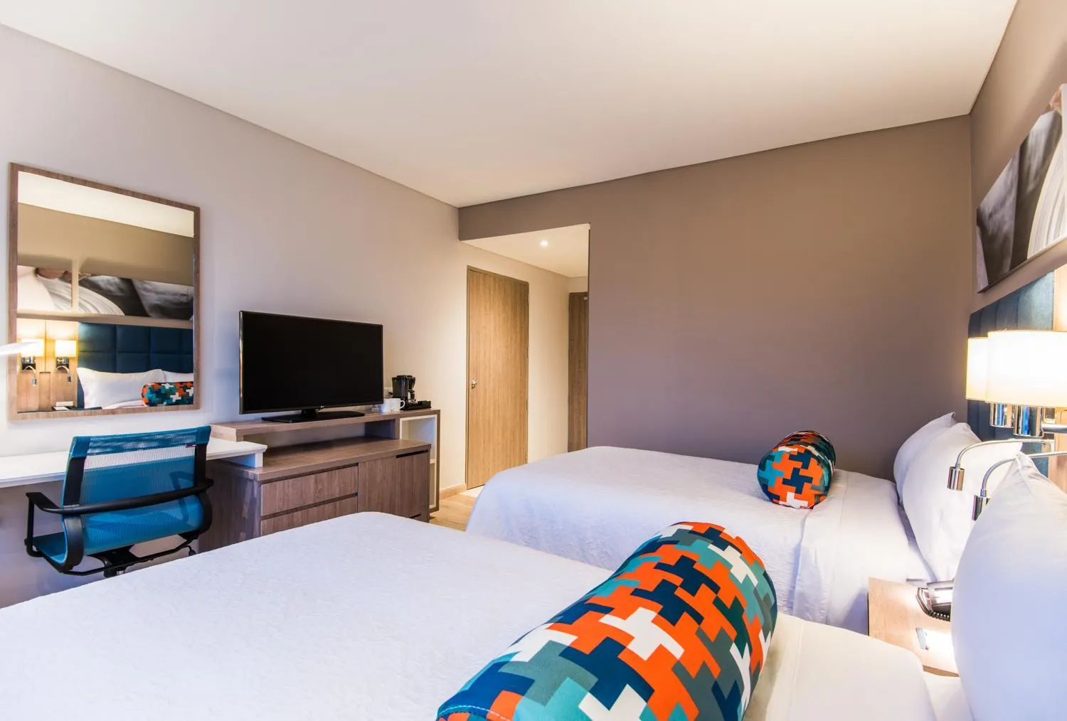 Bedroom, Bed in Hampton By Hilton Cucuta