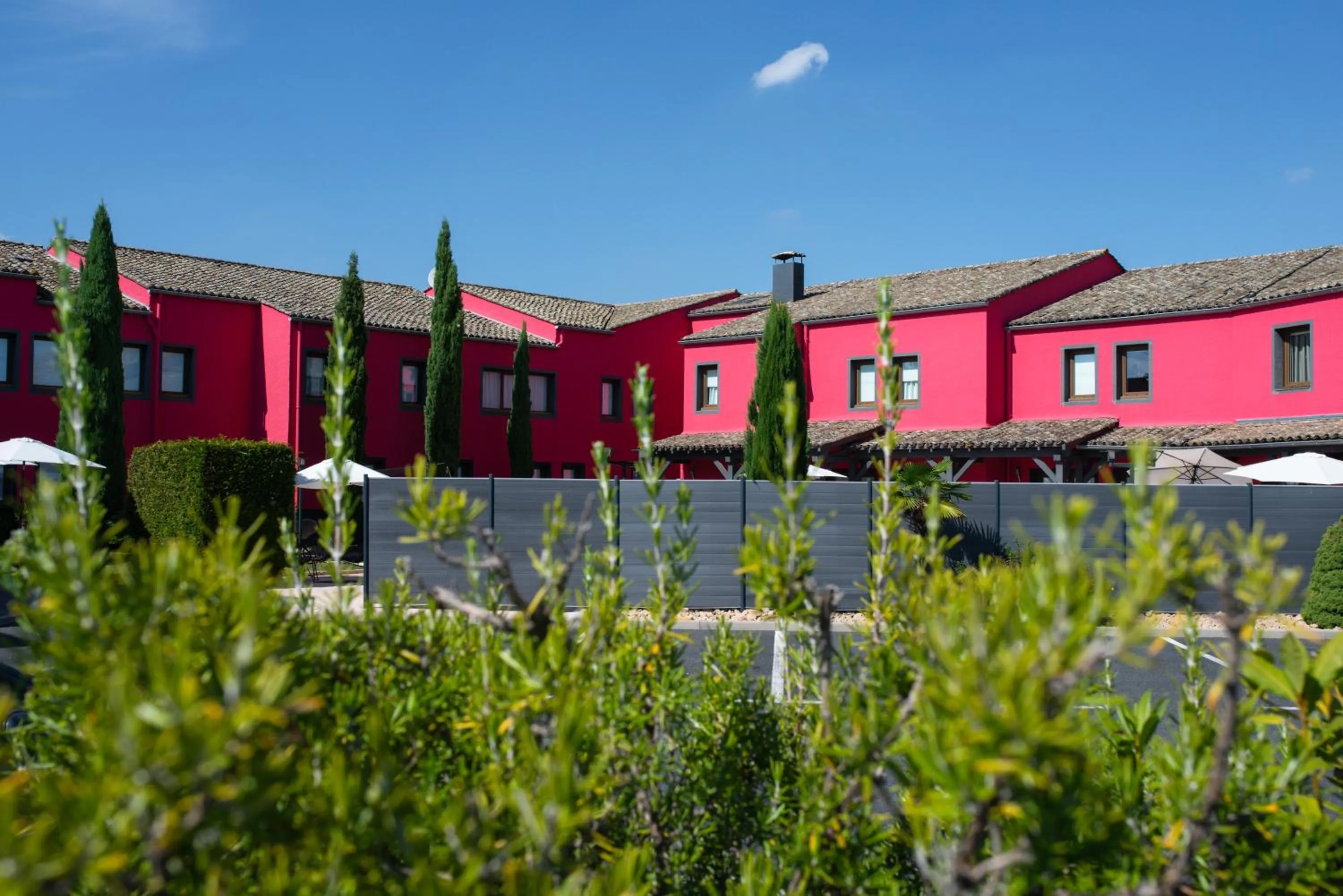 Property building in ibis Macon Sud Crêches