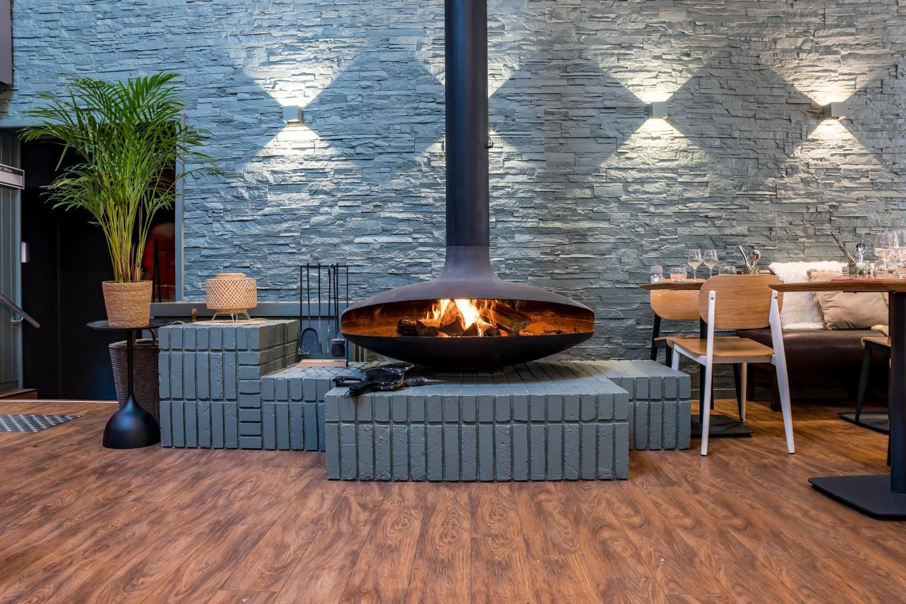 Restaurant/places to eat in ibis Macon Sud Crêches