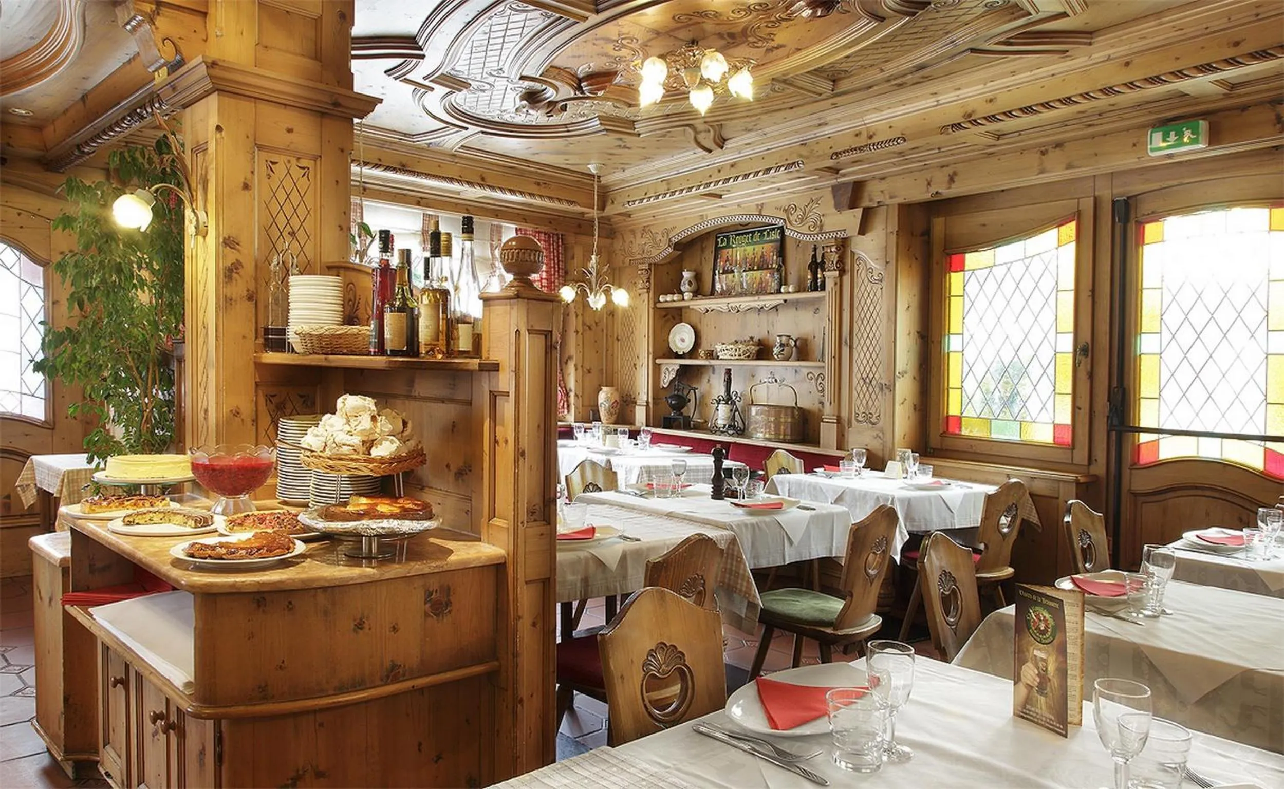 Restaurant/places to eat in Hôtel de la Poste