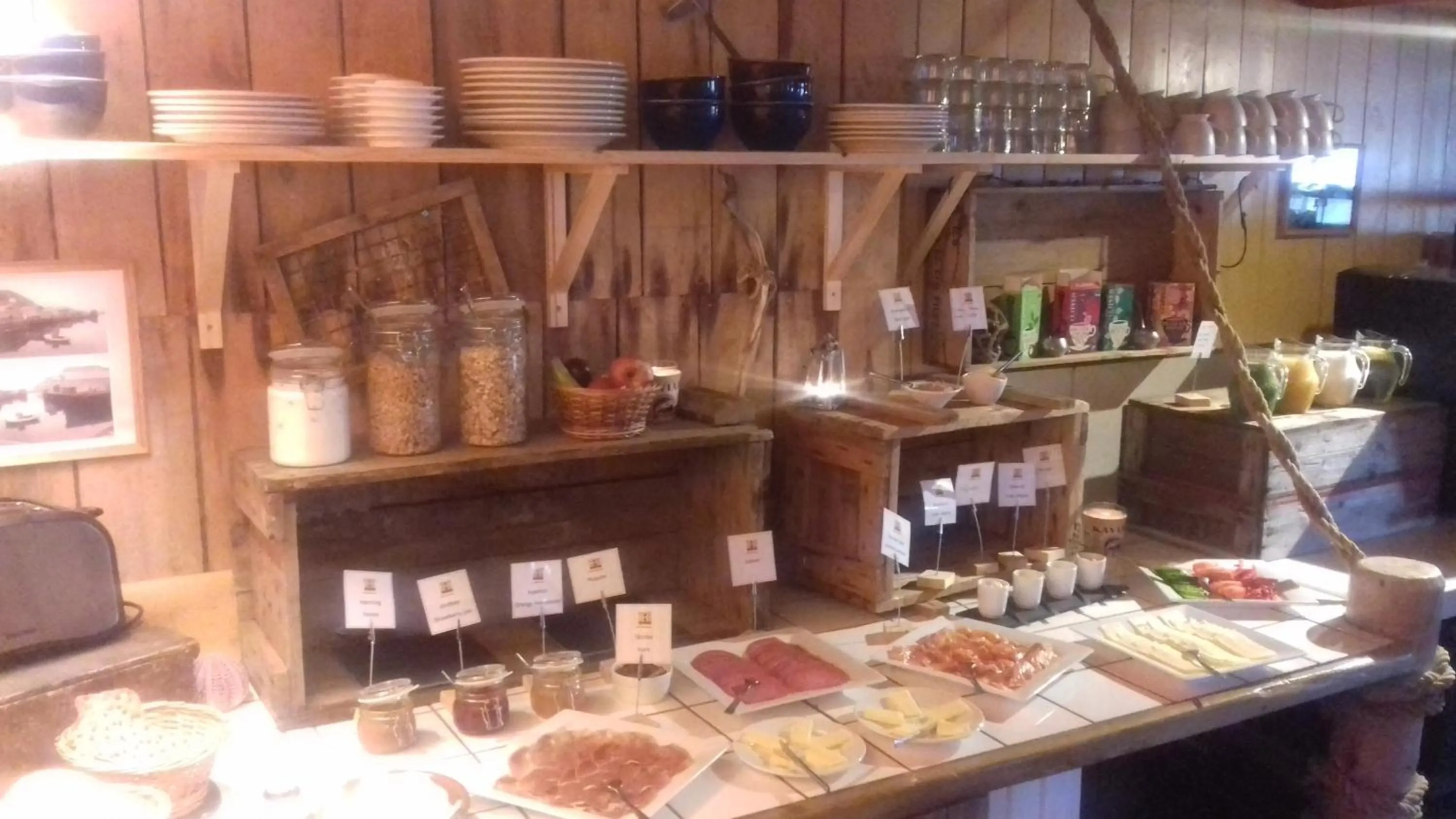 Breakfast in Holmvik Brygge Nyksund