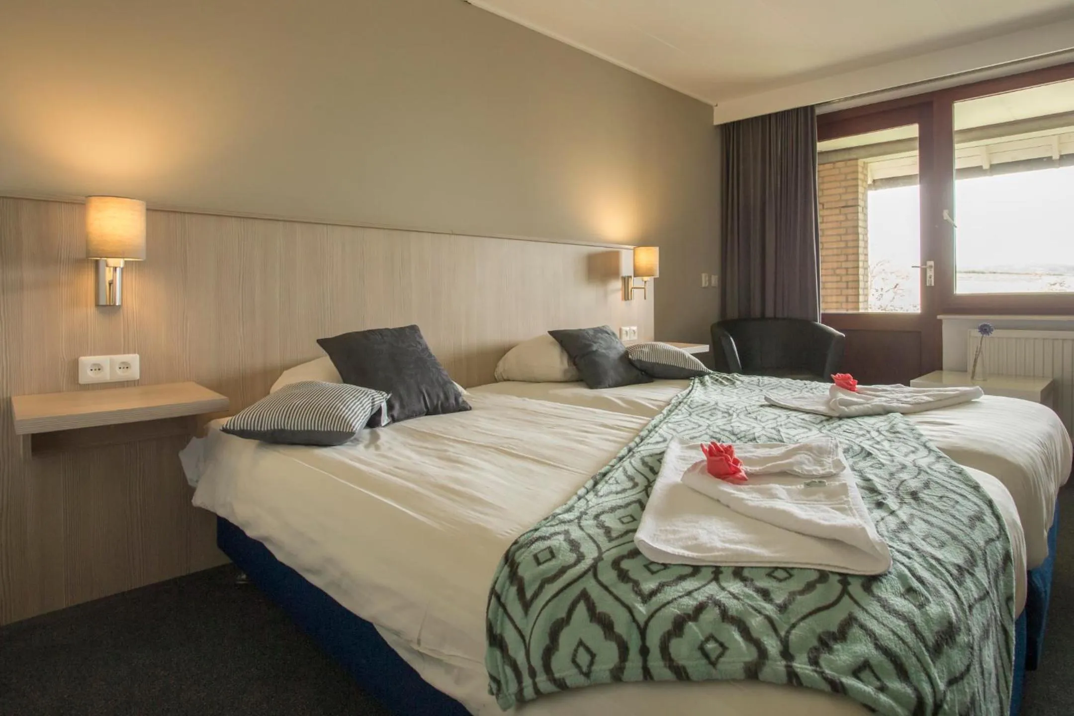 Photo of the whole room, Bed in Hotel Eperland