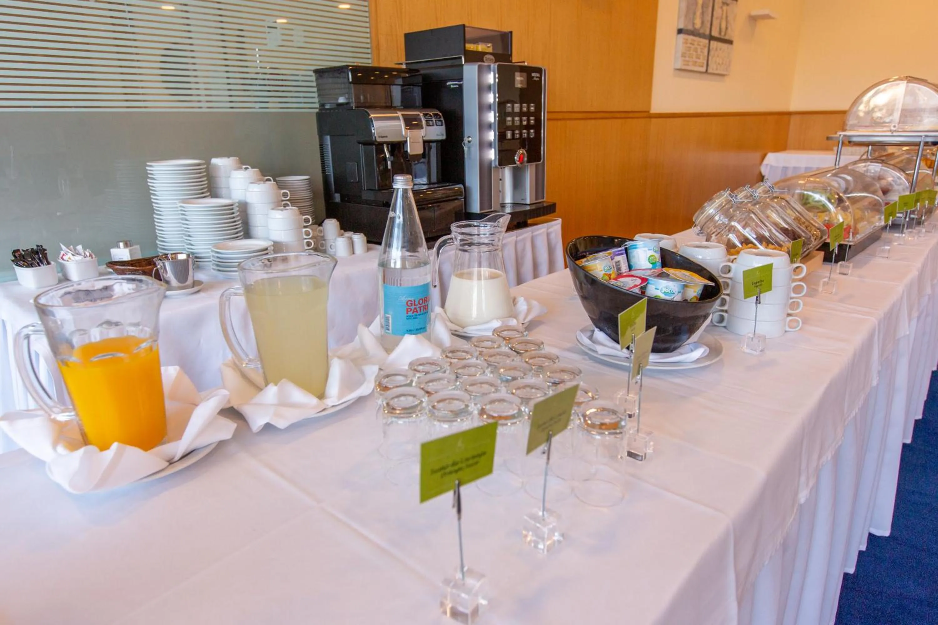 Breakfast in MS Vila Nova