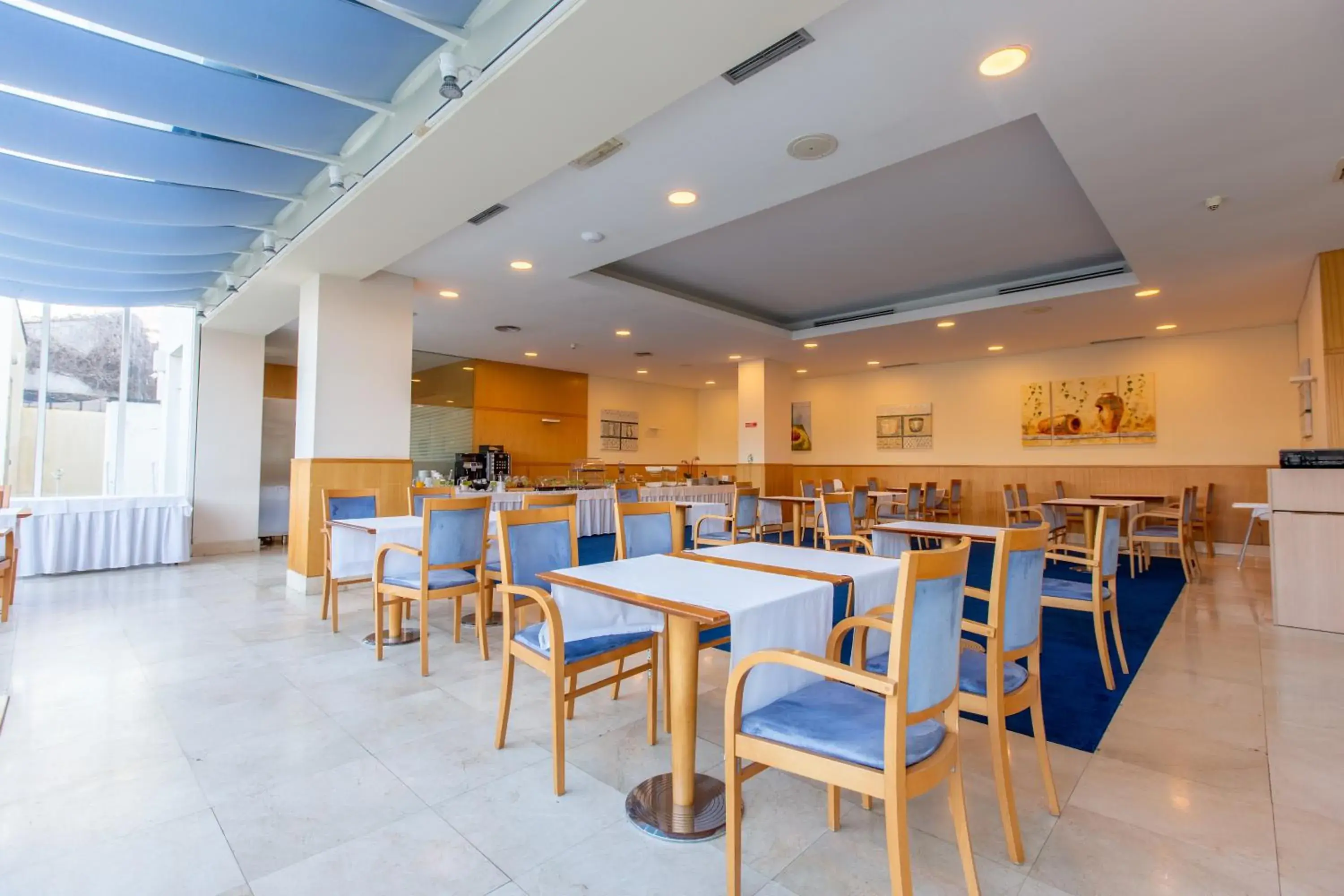 Restaurant/places to eat in MS Vila Nova Restaurant/places to eat in MS Vila Nova