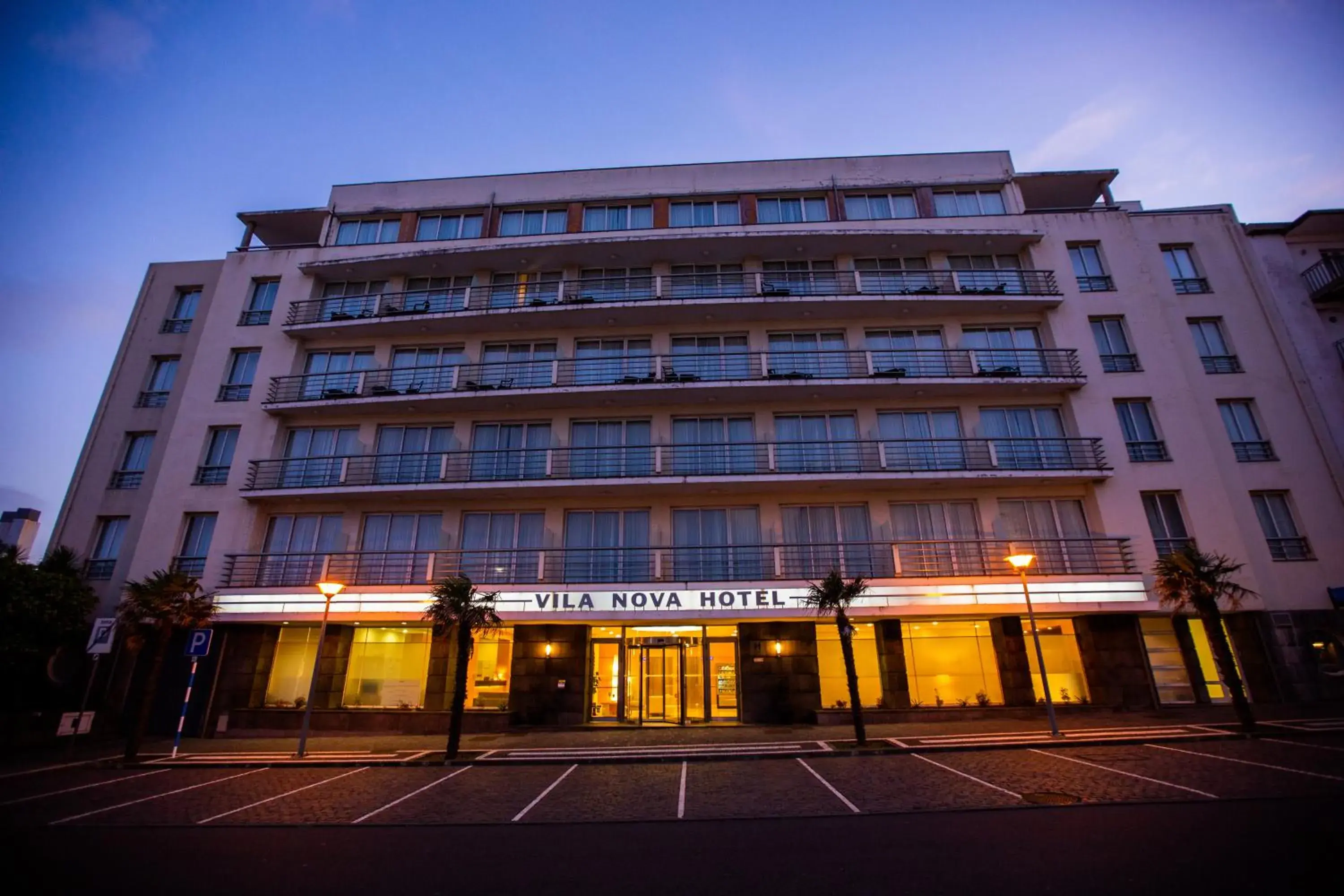 Facade/entrance in MS Vila Nova Facade/entrance in MS Vila Nova