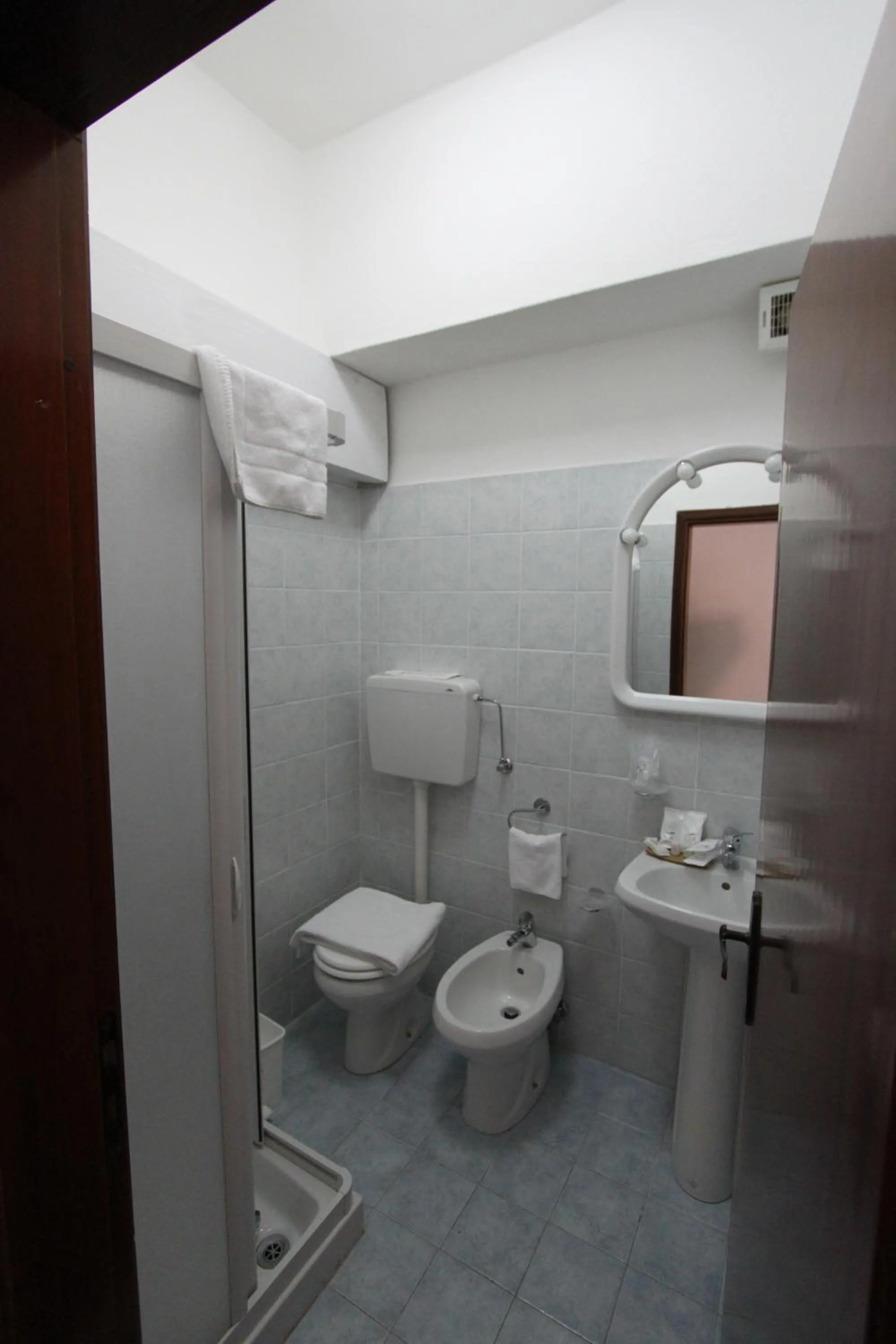 Bathroom in Hotel Ristorante La Scogliera - NUOVA GESTIONE