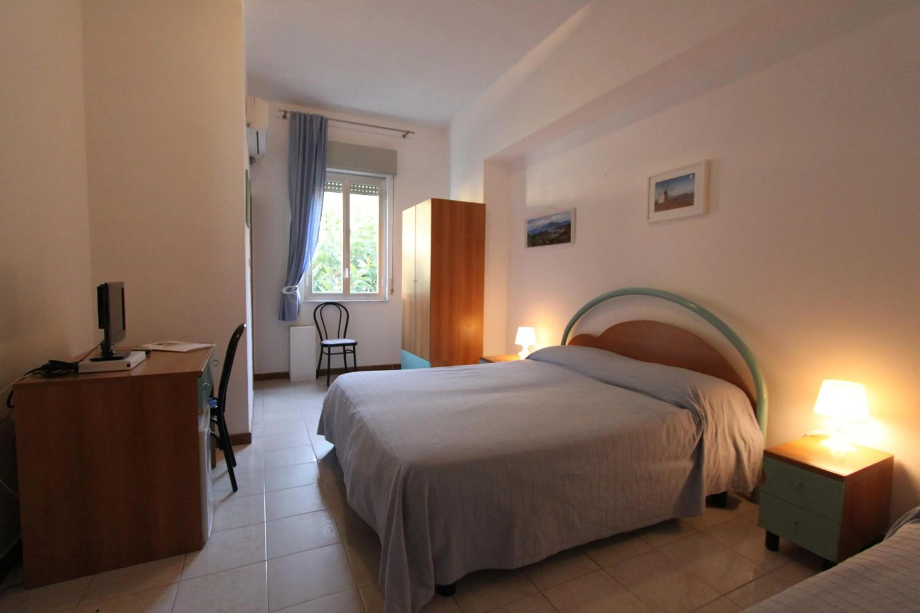 Photo of the whole room in Hotel Ristorante La Scogliera - NUOVA GESTIONE