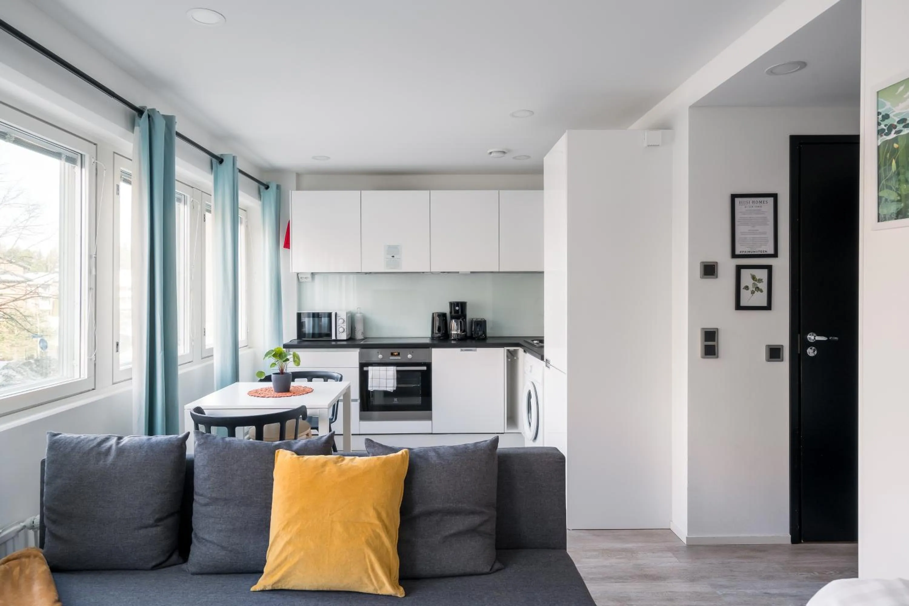 Dining area in Hiisi Homes Helsinki Haaga