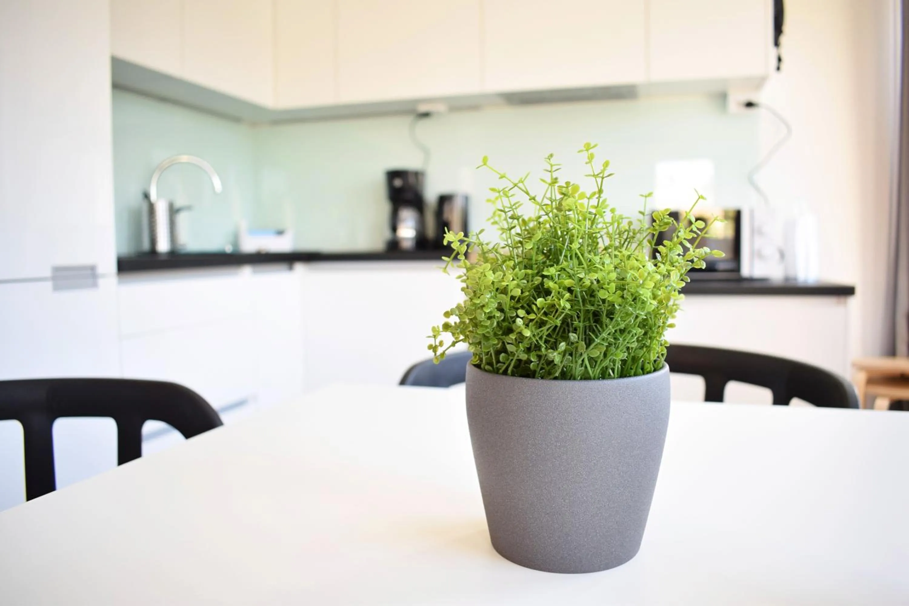 Dining area in Hiisi Homes Helsinki Haaga
