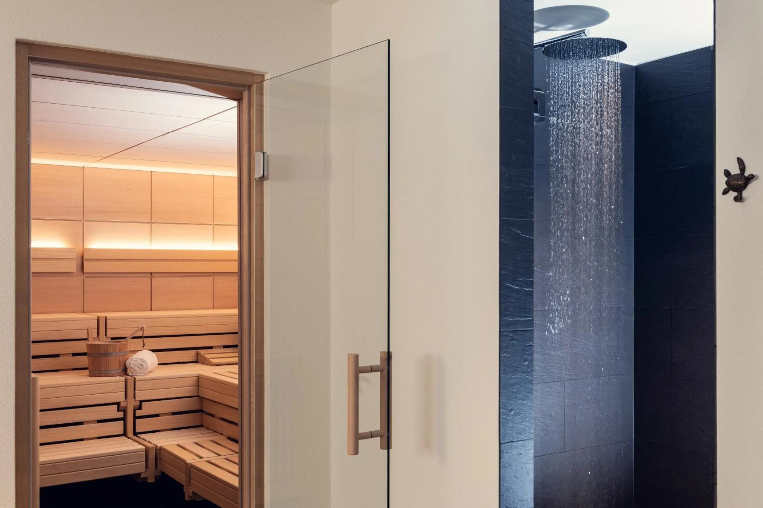 Sauna in Conrad's Mountain Lodge