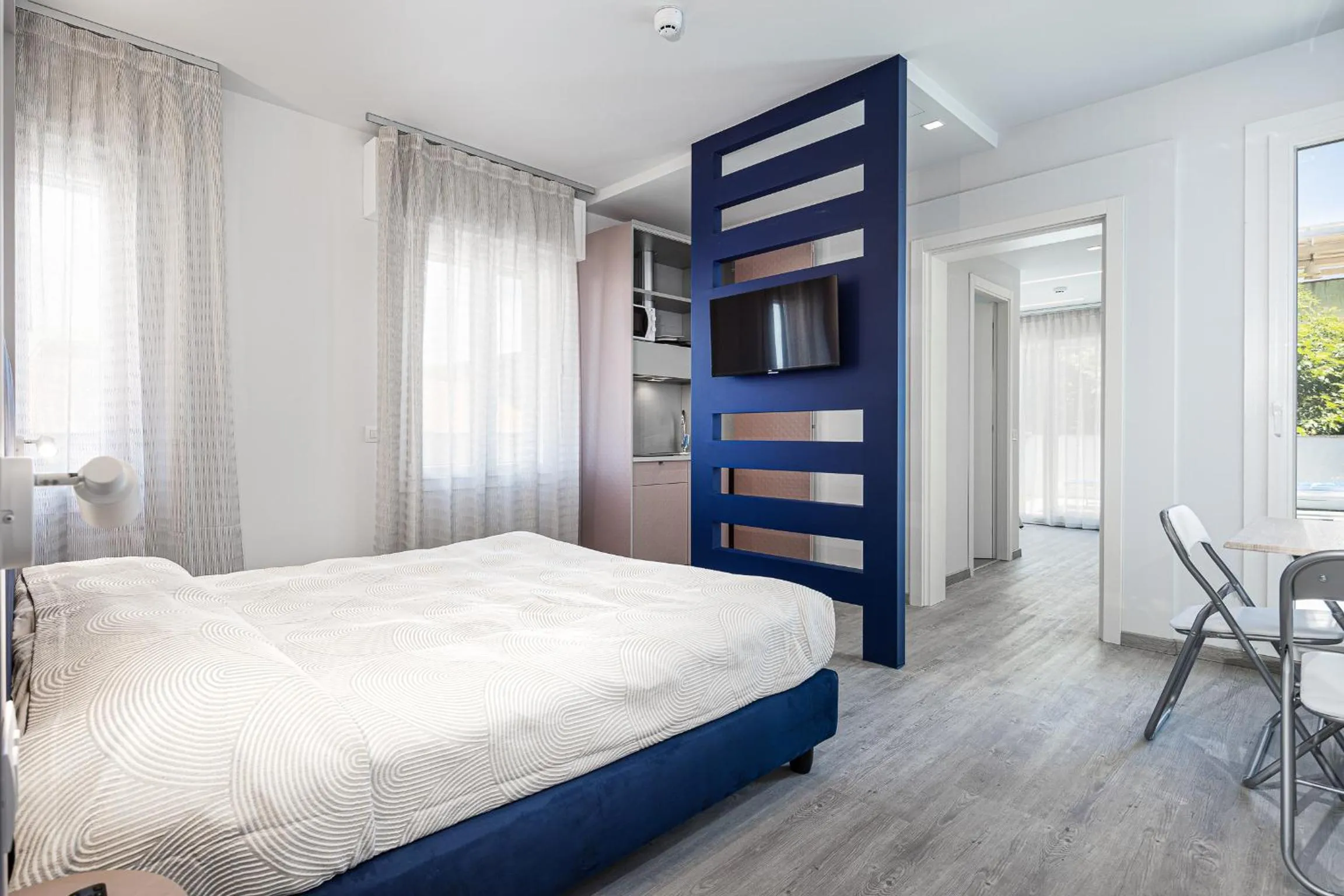 Bed in Hotel Niagara