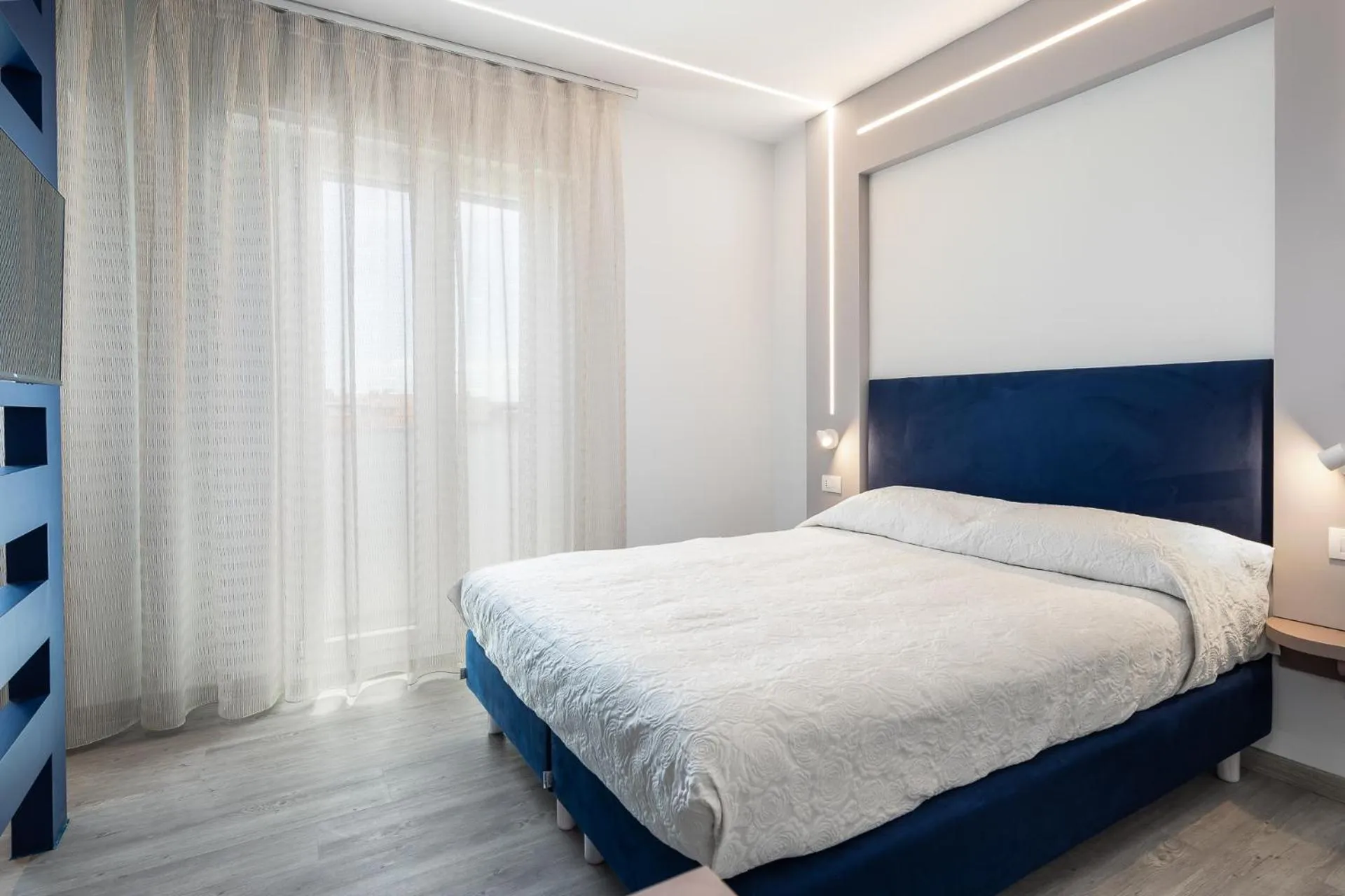 Bed in Hotel Niagara