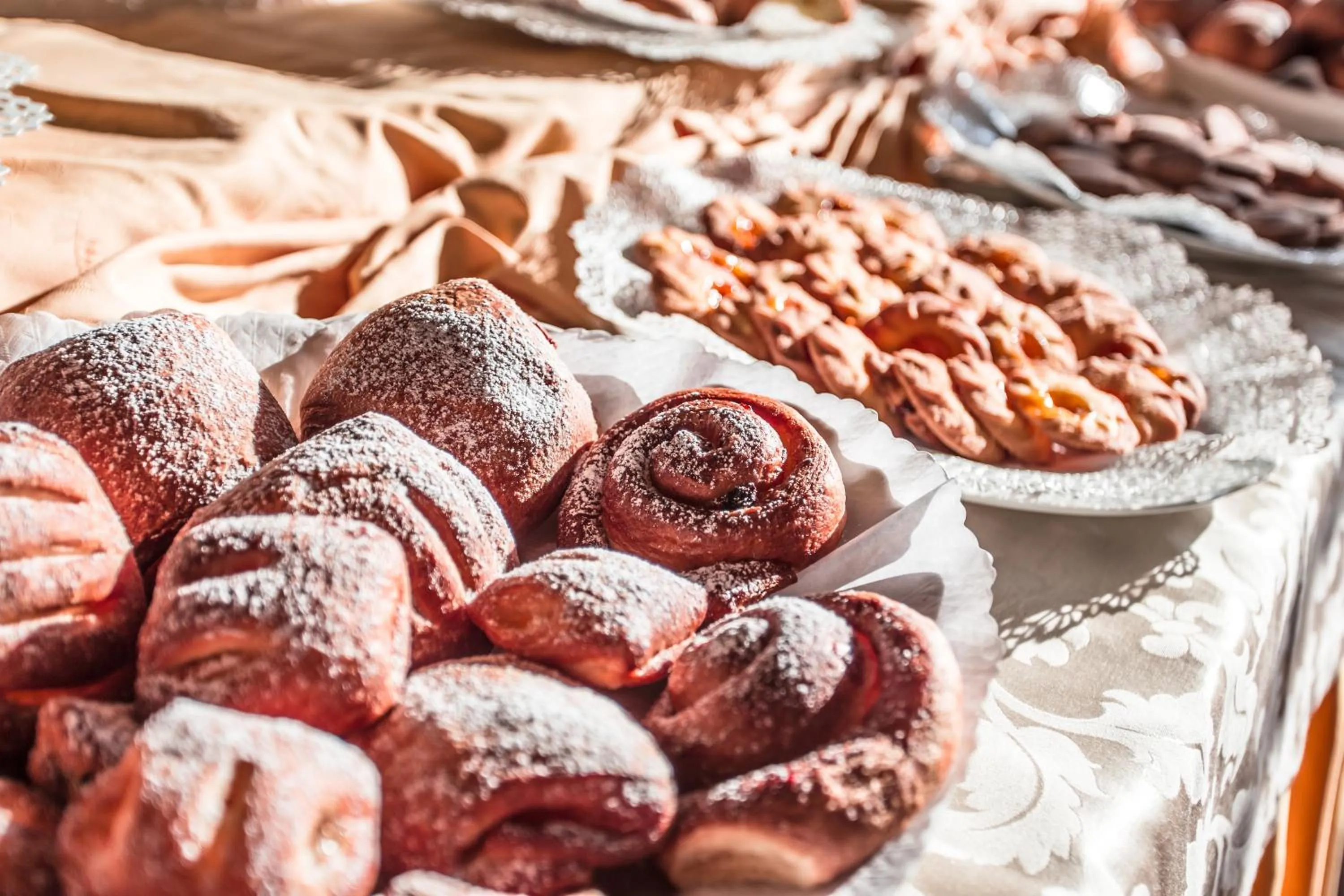 Food in Hotel Niagara