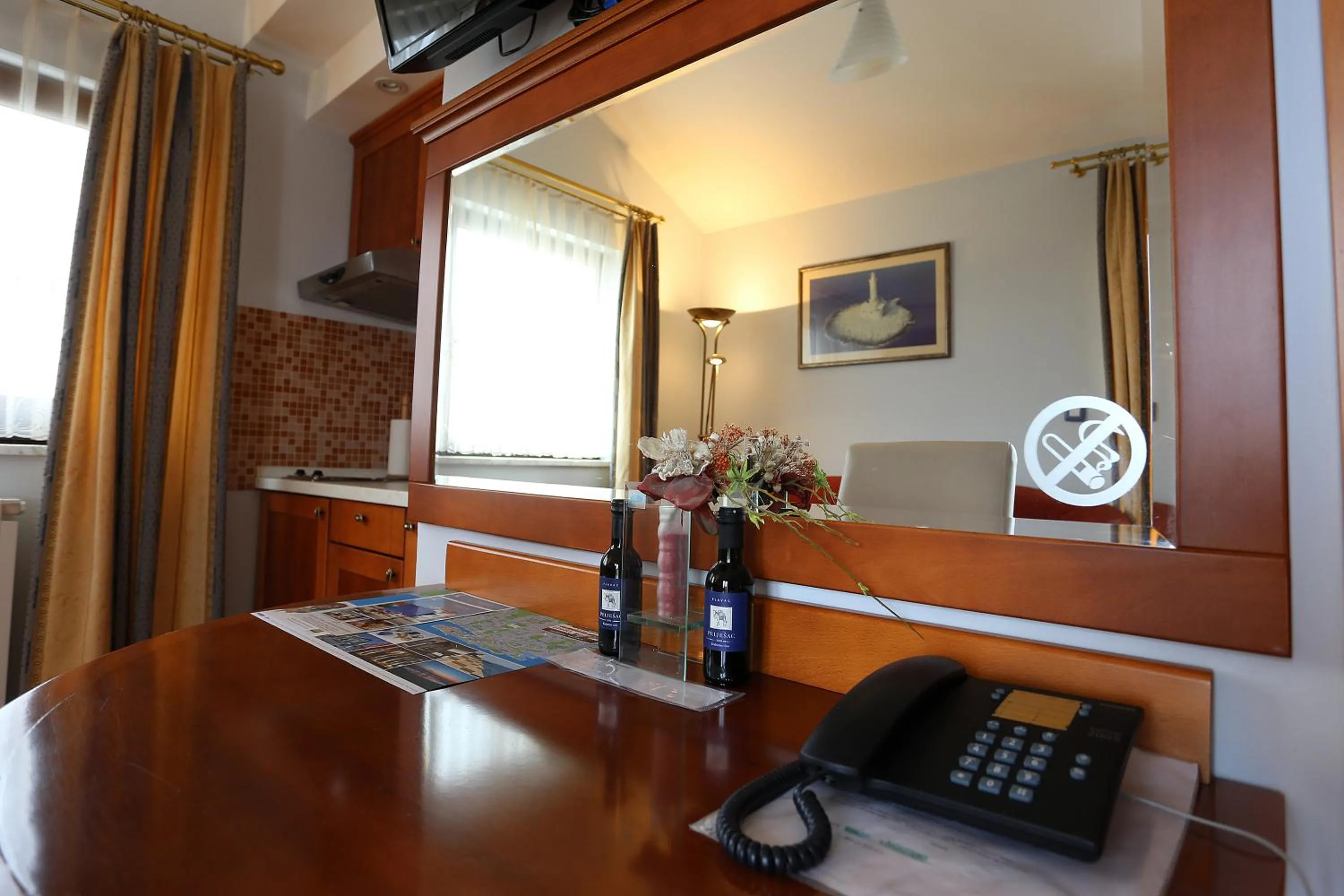 Business facilities in Villa Ivana