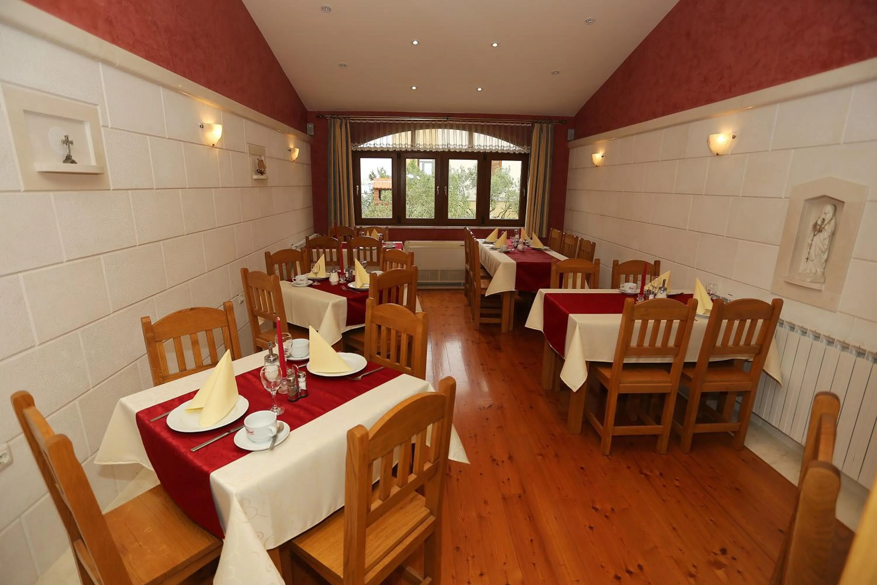 Business facilities in Villa Ivana