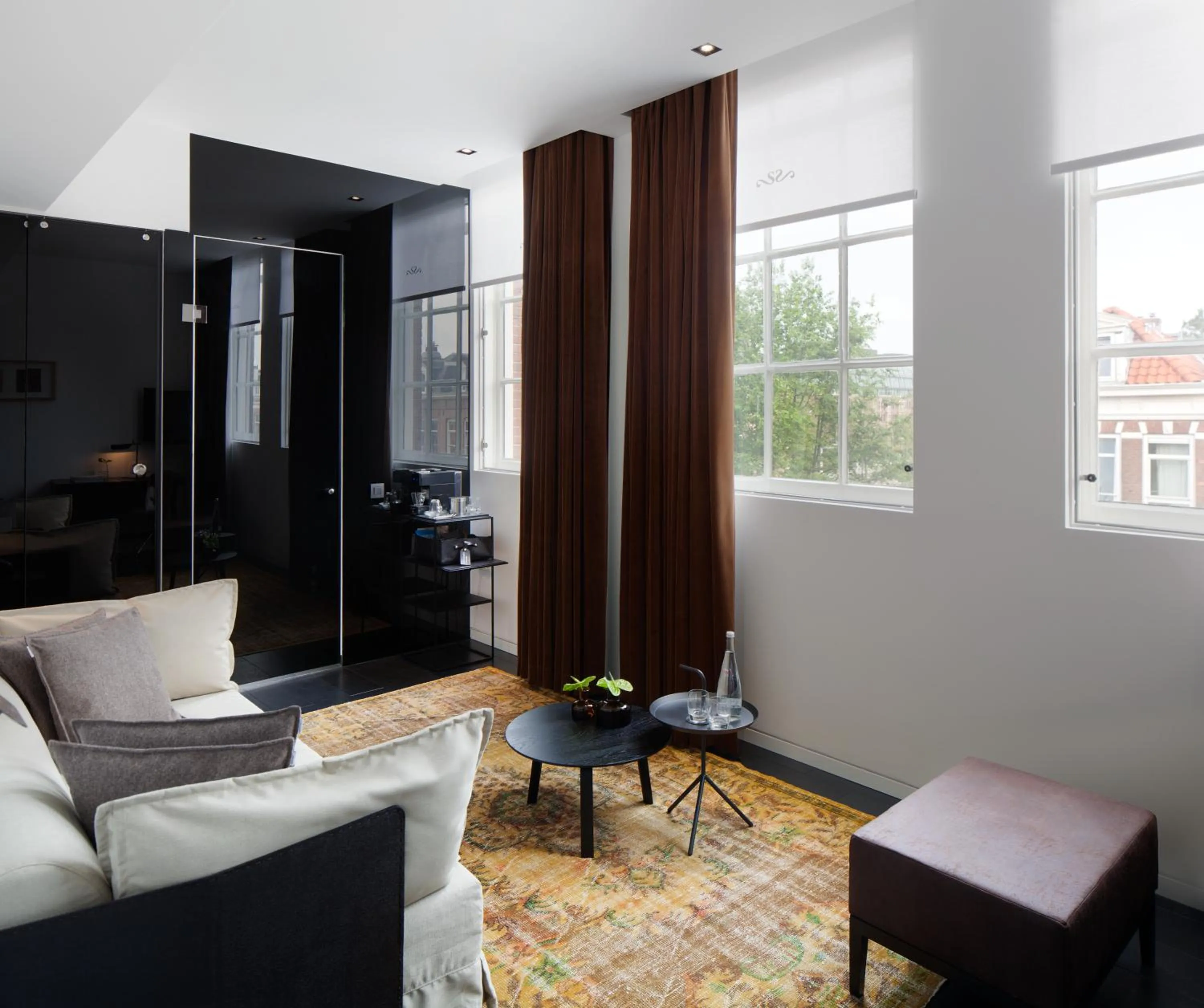 Photo of the whole room in Sir Albert Hotel, part of Sircle Collection