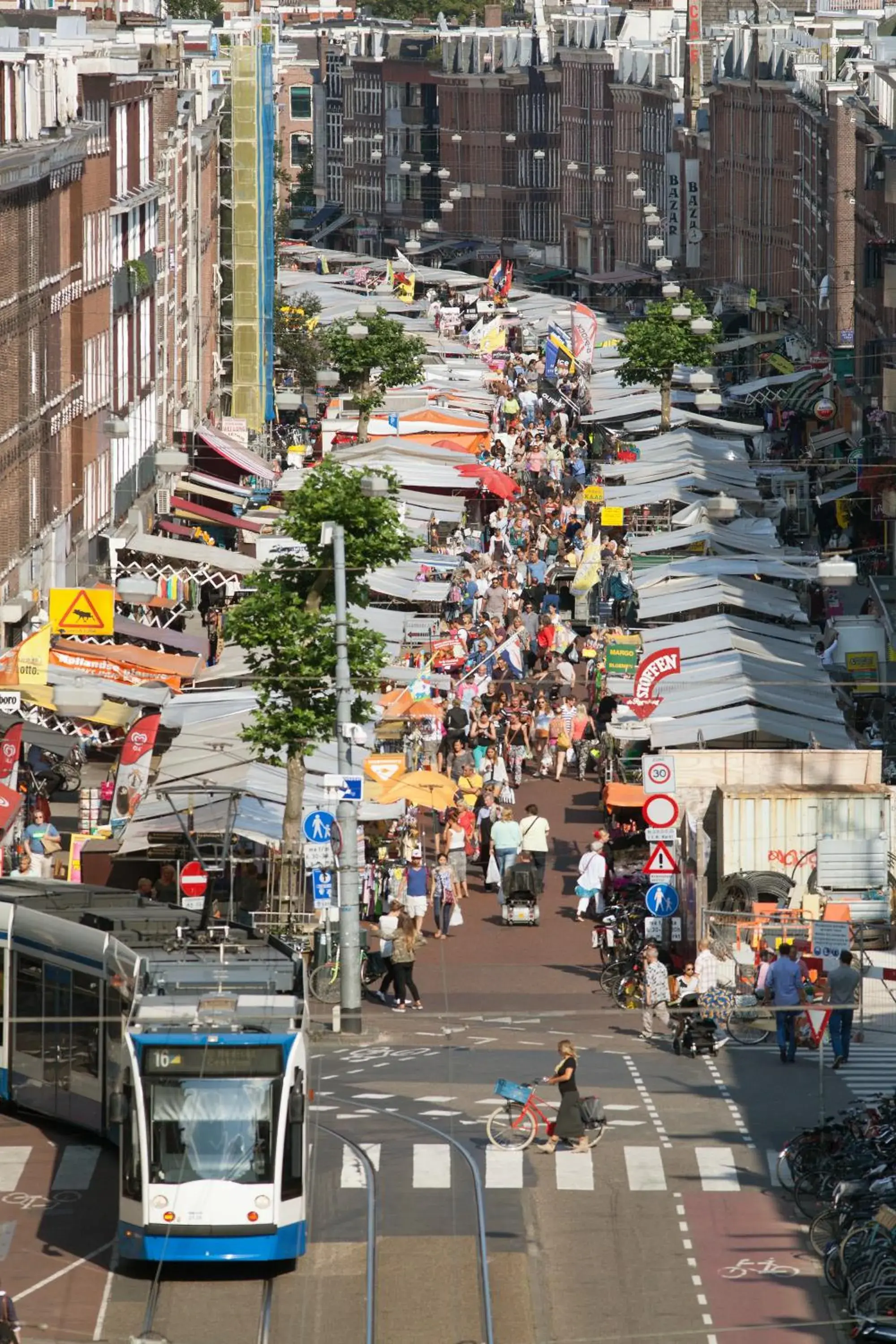 Bird's eye view in Sir Albert Hotel, part of Sircle Collection Bird's eye view in Sir Albert Hotel, part of Sircle Collection