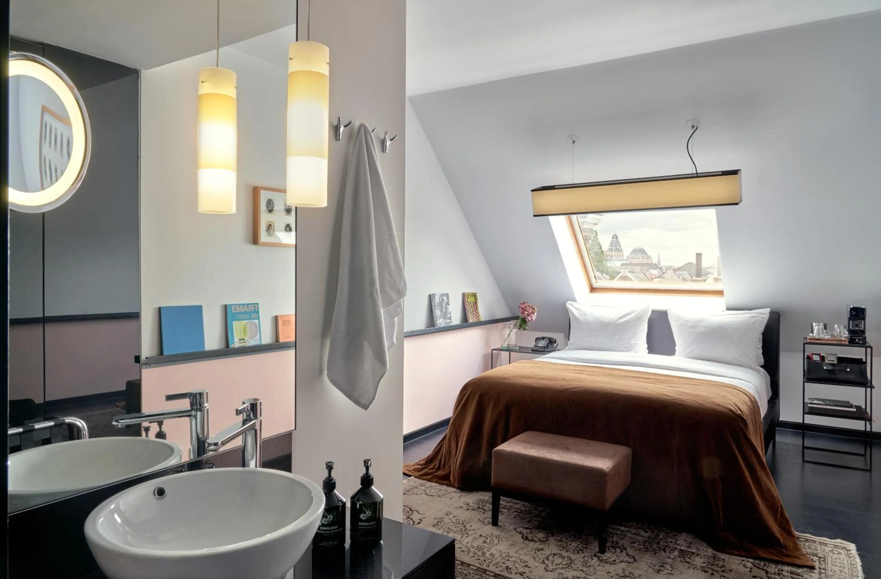 Photo of the whole room, Bed in Sir Albert Hotel, part of Sircle Collection