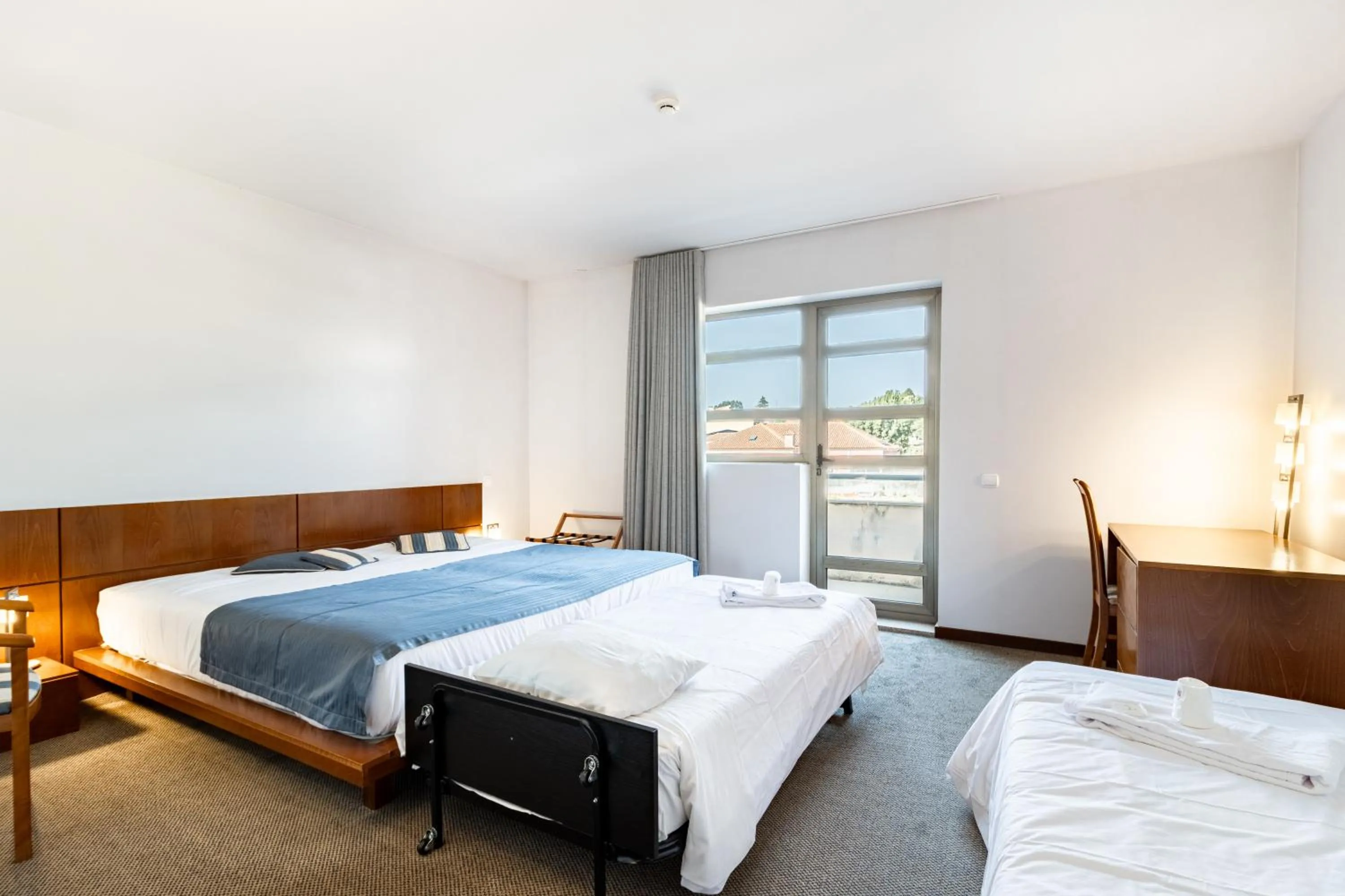 Bed in Hotel La Fontaine