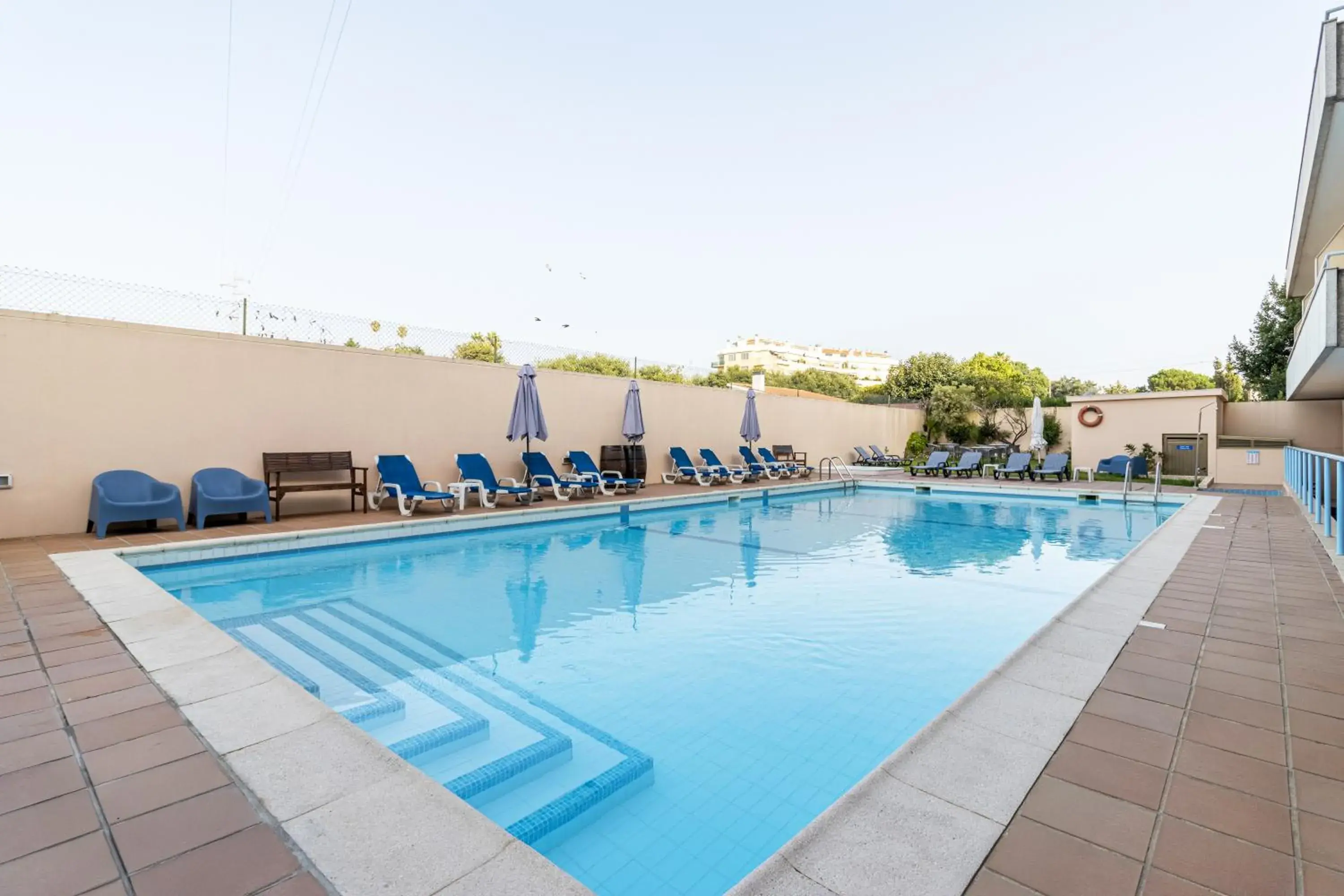 Swimming pool in Hotel La Fontaine Swimming pool in Hotel La Fontaine