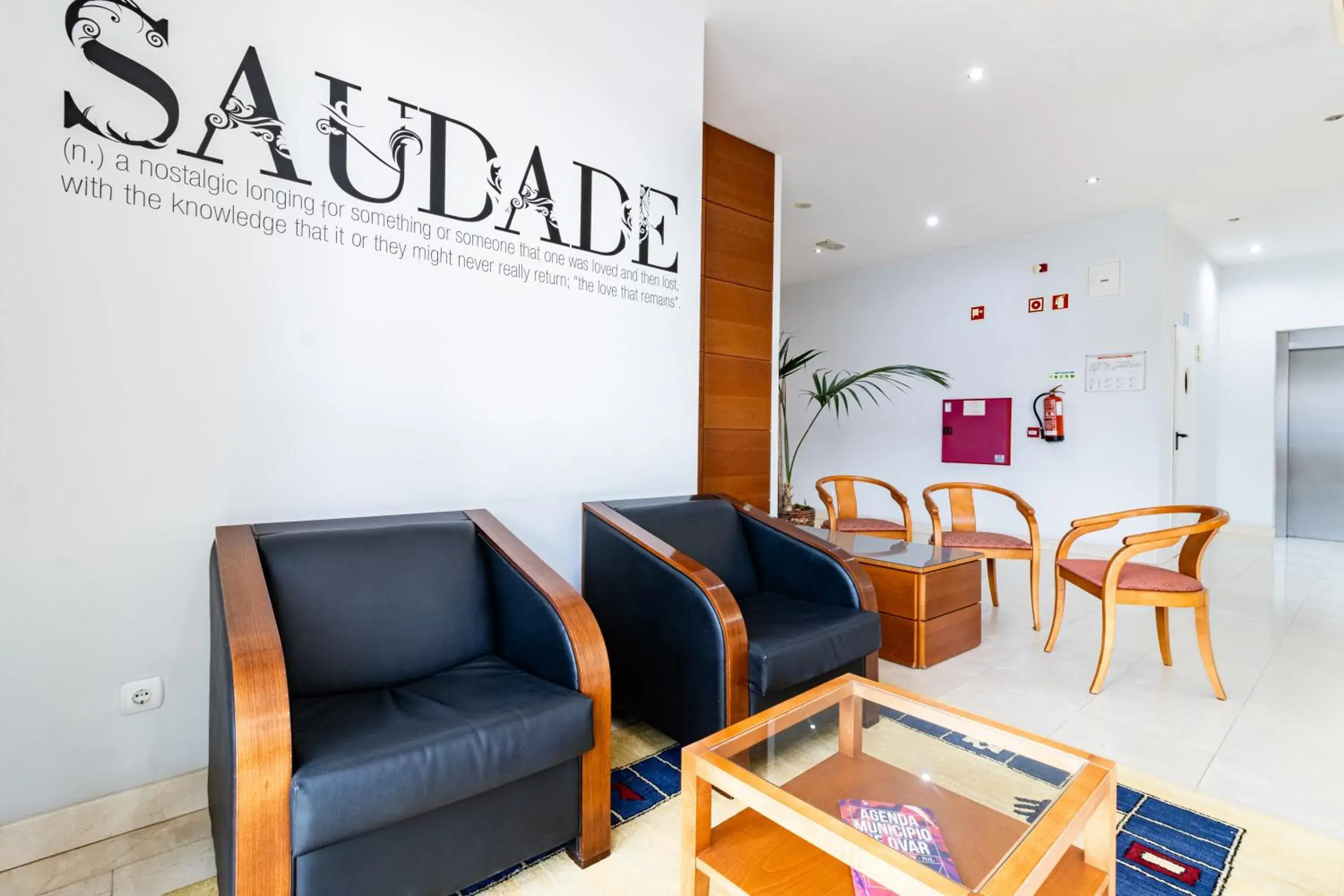 Lobby or reception in Hotel La Fontaine Lobby or reception in Hotel La Fontaine