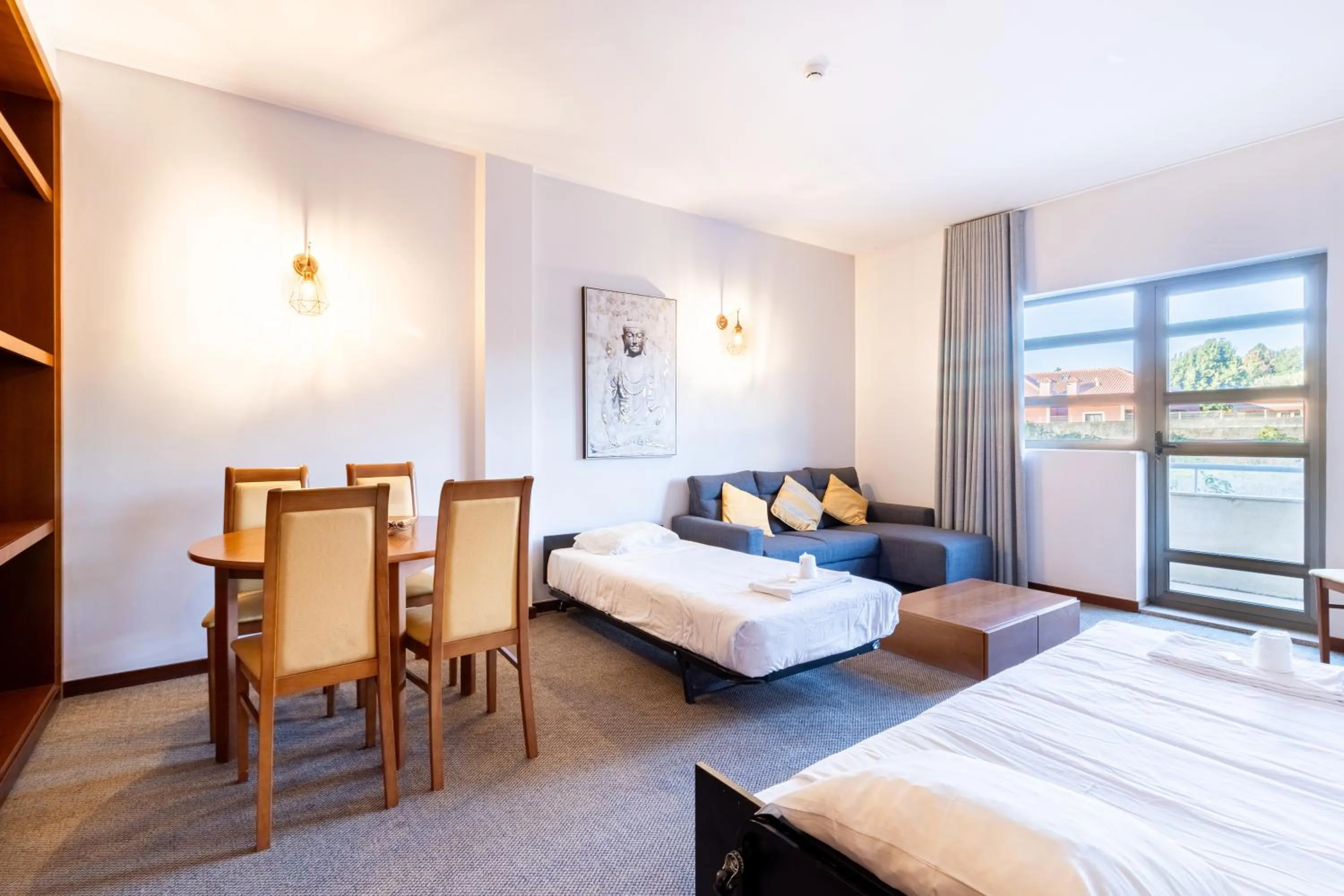 Bed in Hotel La Fontaine