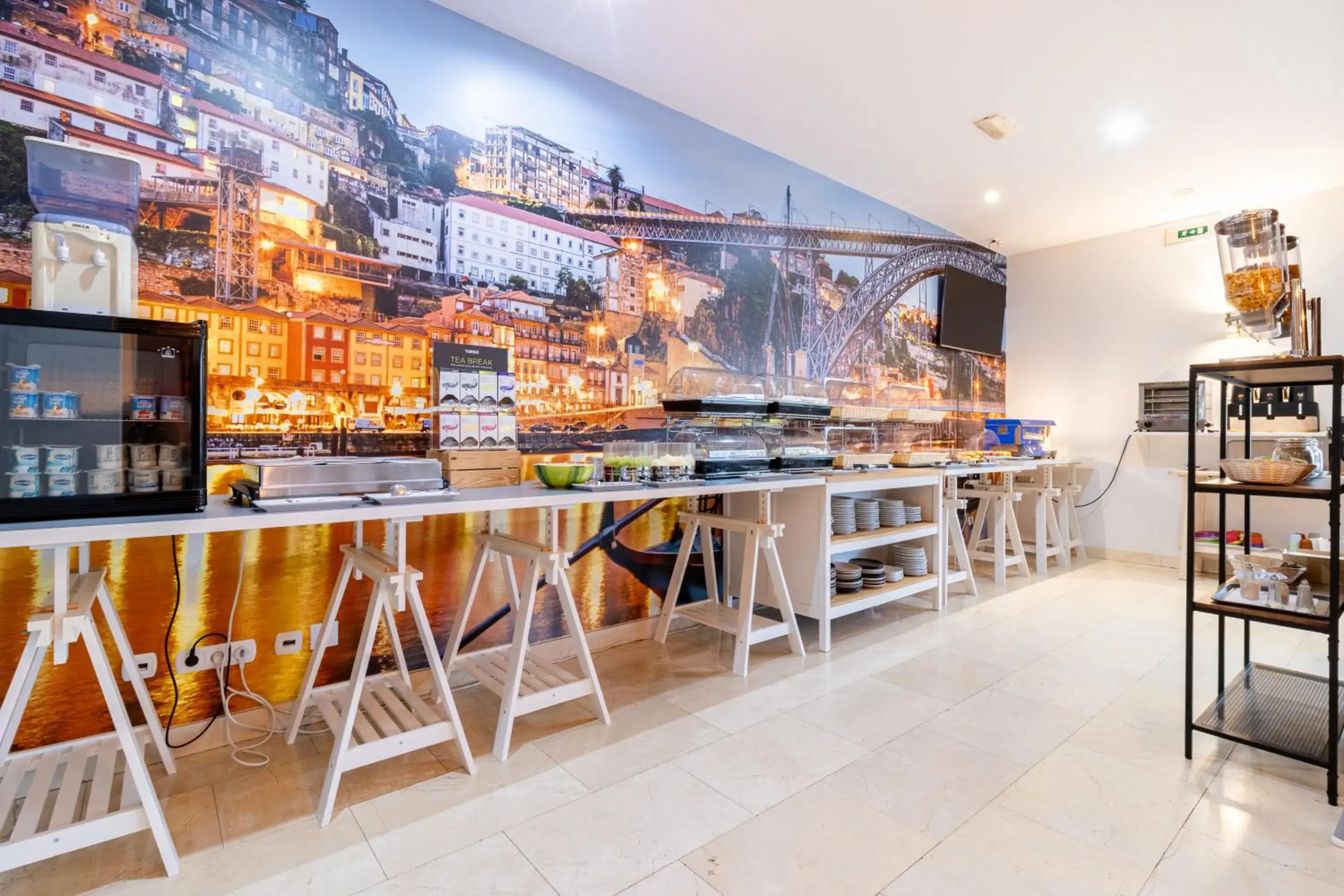 Breakfast in Hotel La Fontaine Breakfast in Hotel La Fontaine