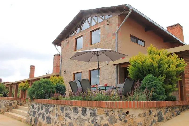 Restaurant/places to eat in HOTEL Y CABAÑAS MOUNTAIN LODGE Restaurant/places to eat in HOTEL Y CABAÑAS MOUNTAIN LODGE