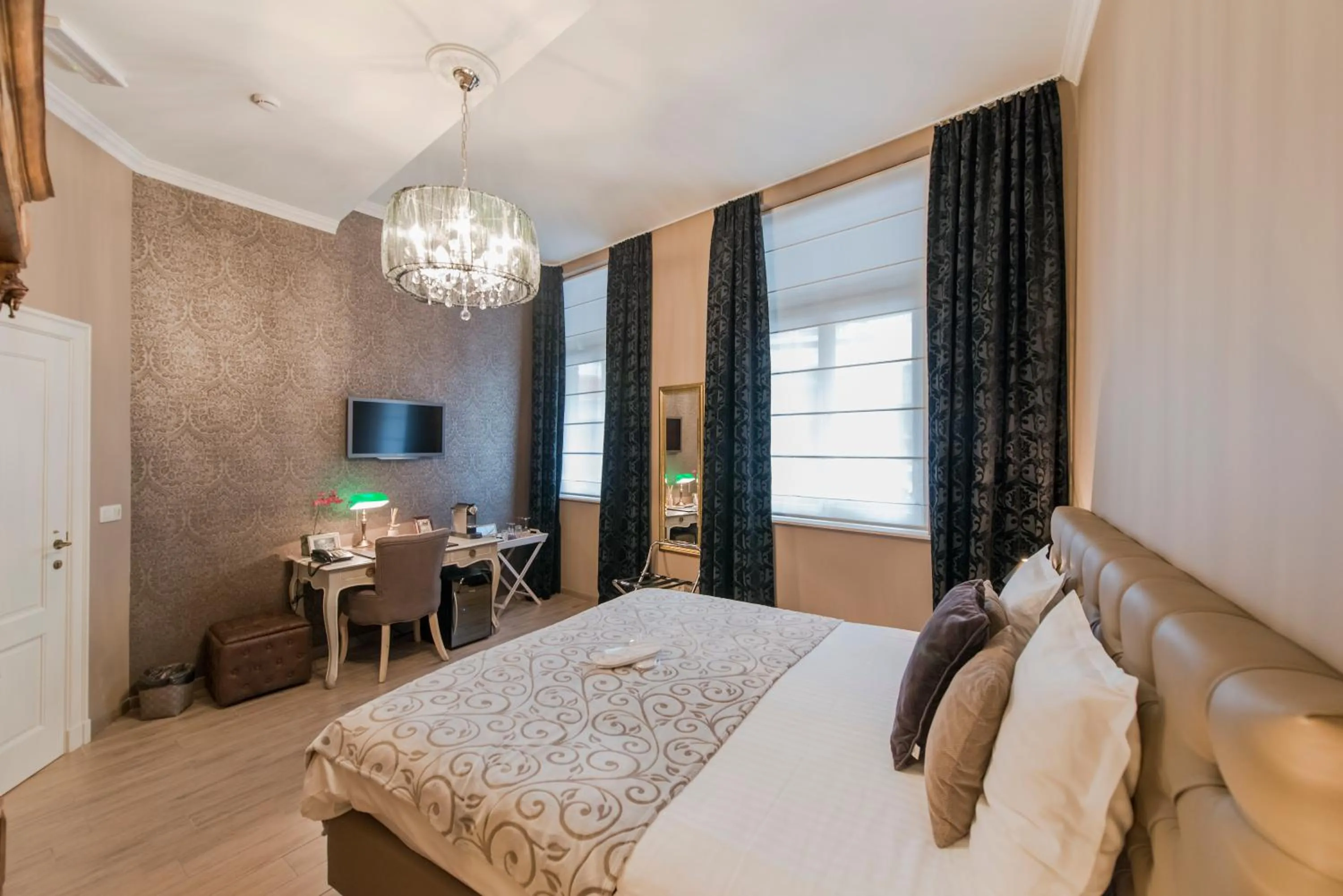 Day, Bed in Boutique Hotel Caelus VII