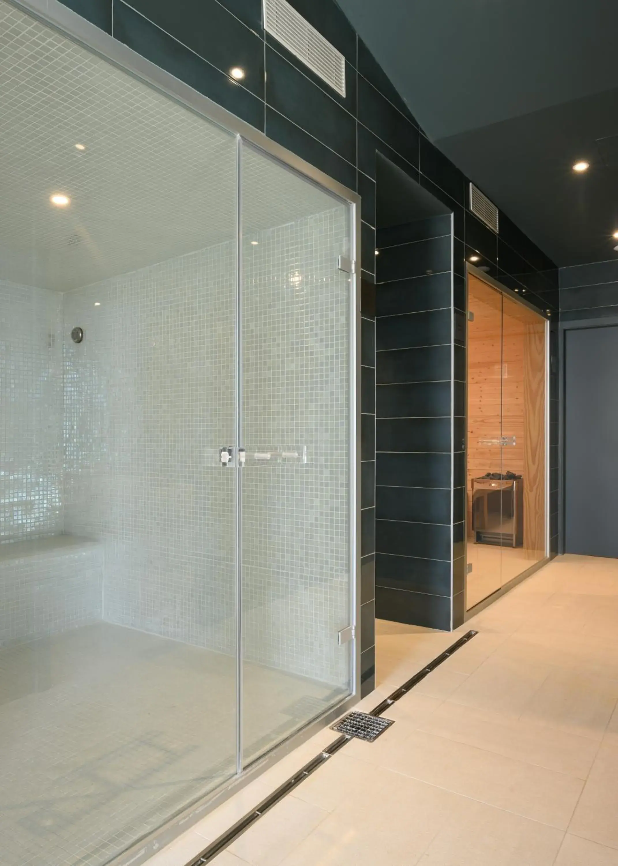 Spa and wellness centre/facilities in Melia Lisboa Oriente Hotel Spa and wellness centre/facilities in Melia Lisboa Oriente Hotel