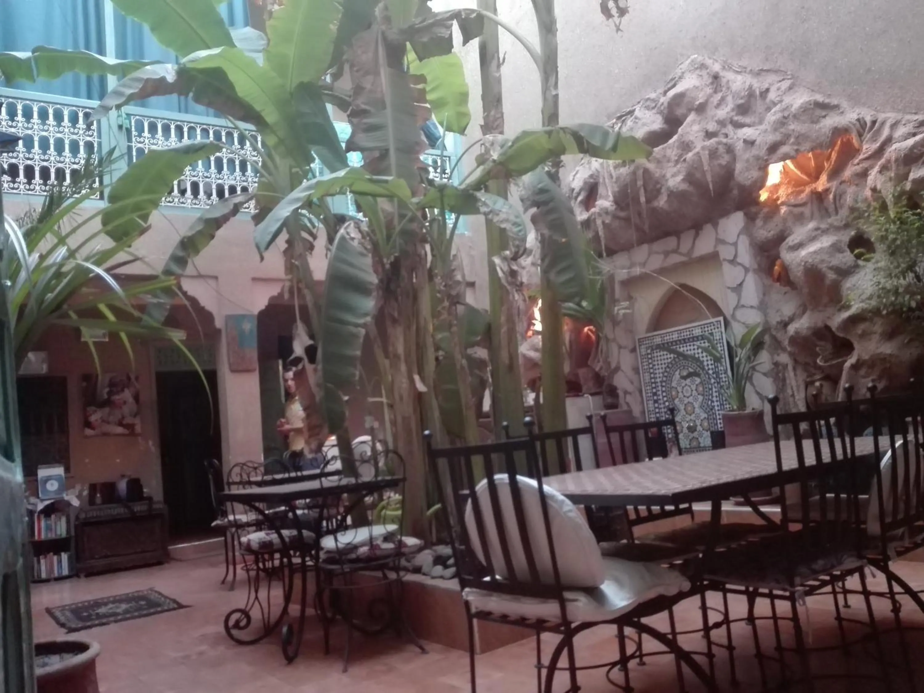 Restaurant/places to eat in Riad Dar Mchicha