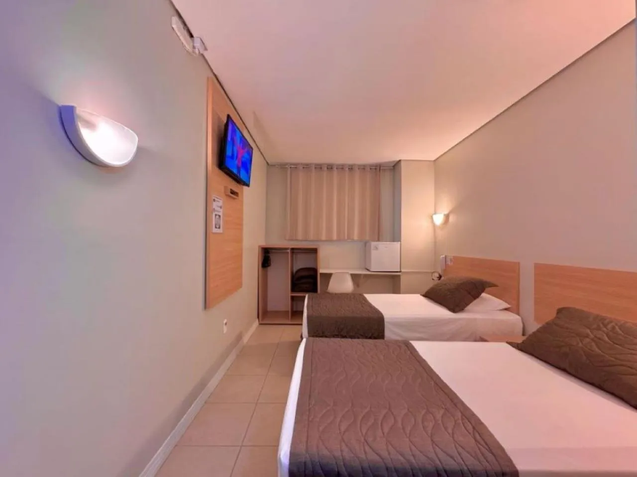 Bedroom, Bed in Igaras Hotel