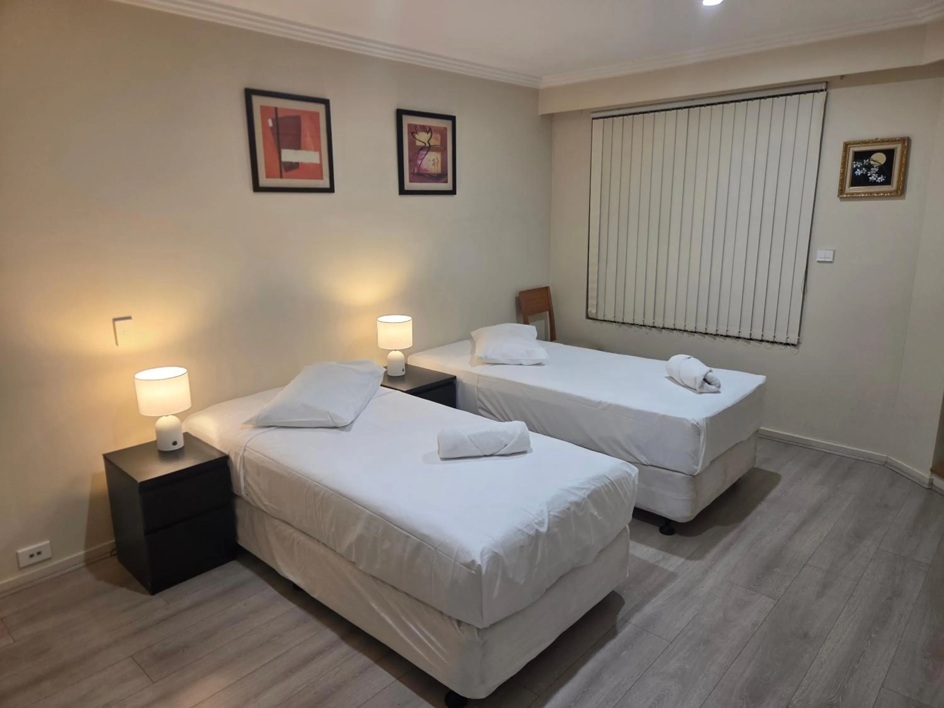 Bed in Accommodation Sydney Darling Harbour