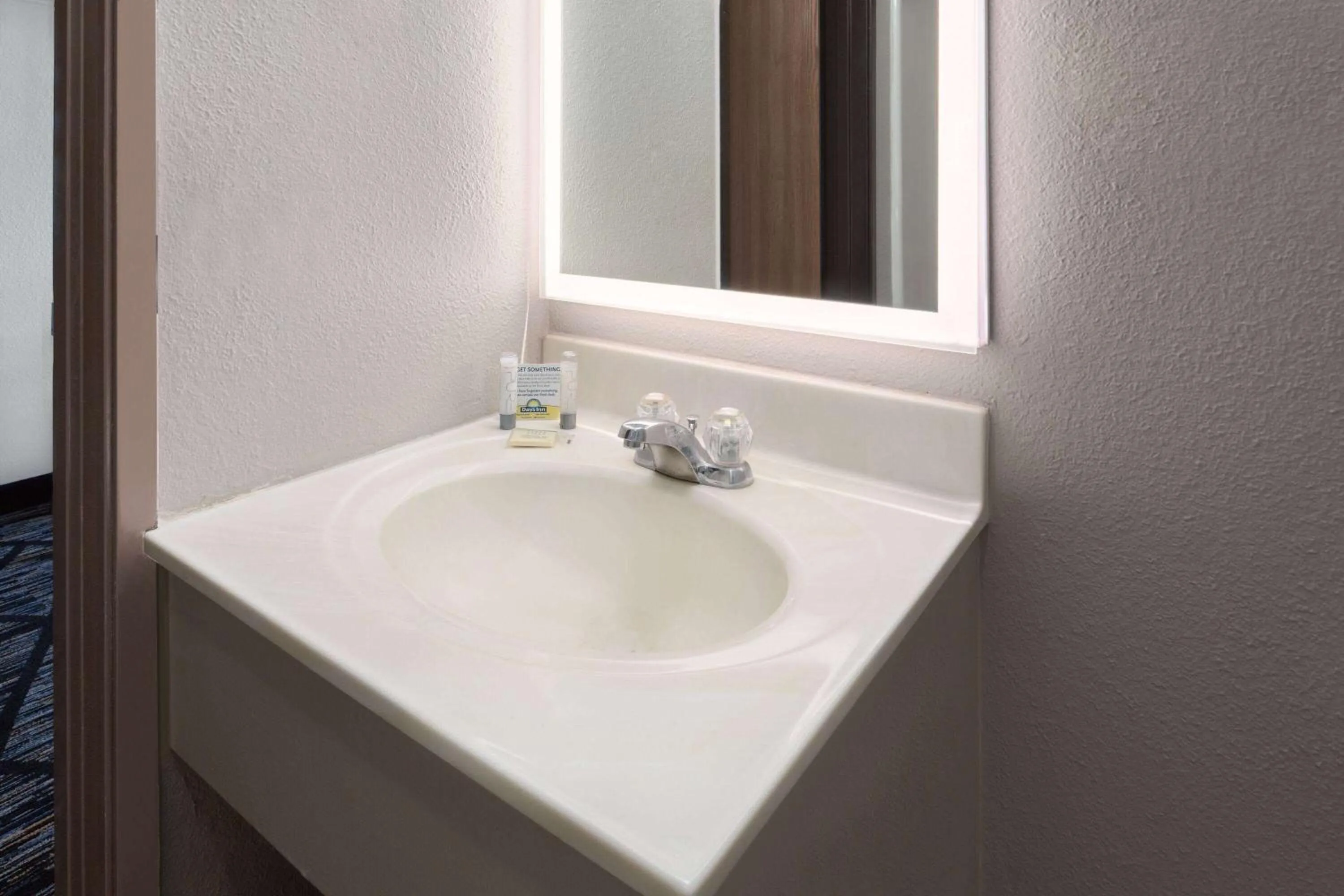 Bathroom in Days Inn by Wyndham Ogallala