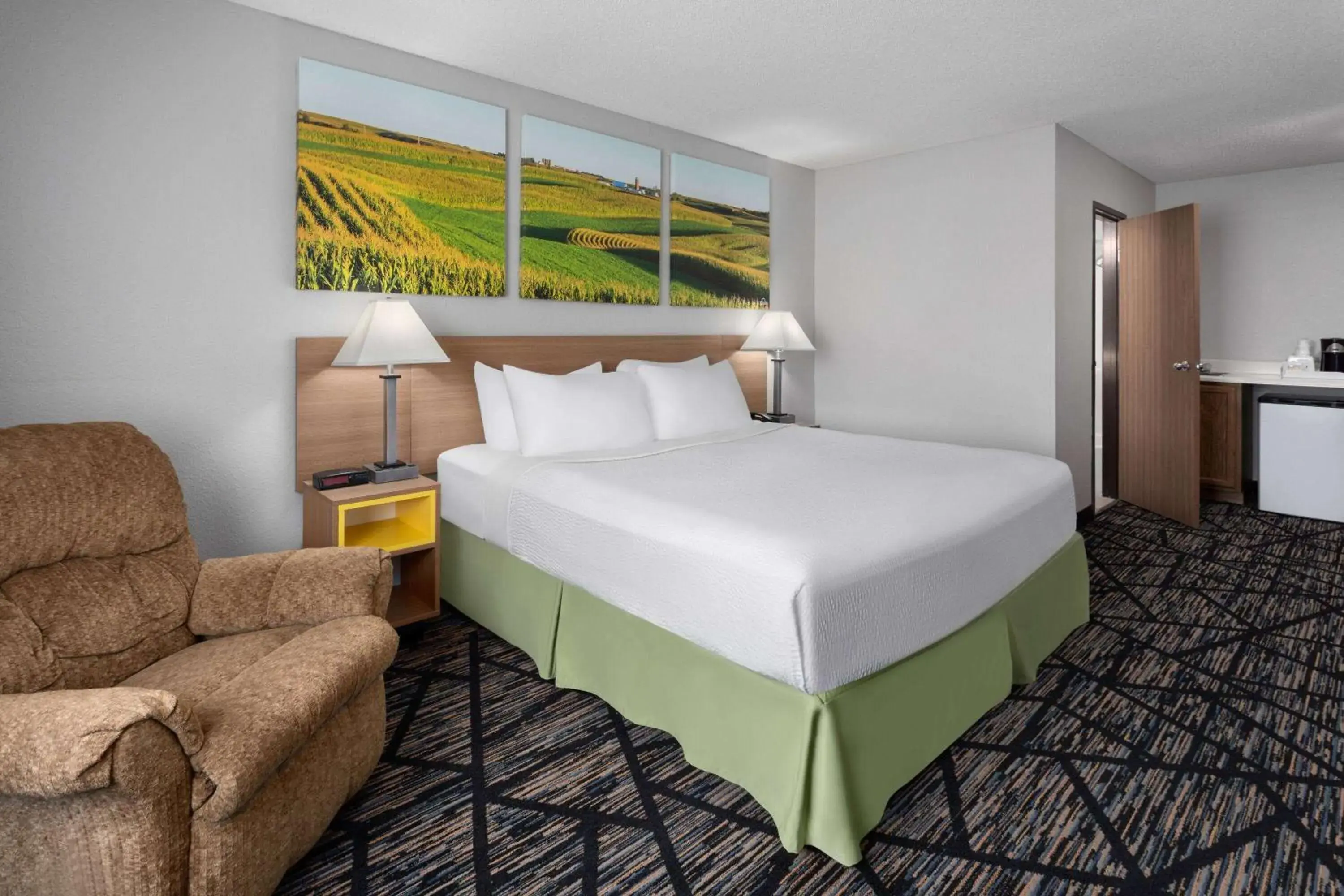 Bed in Days Inn by Wyndham Ogallala Bed in Days Inn by Wyndham Ogallala