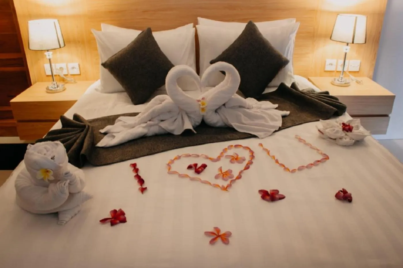 Bed in Sea Terras Suite and Luxury