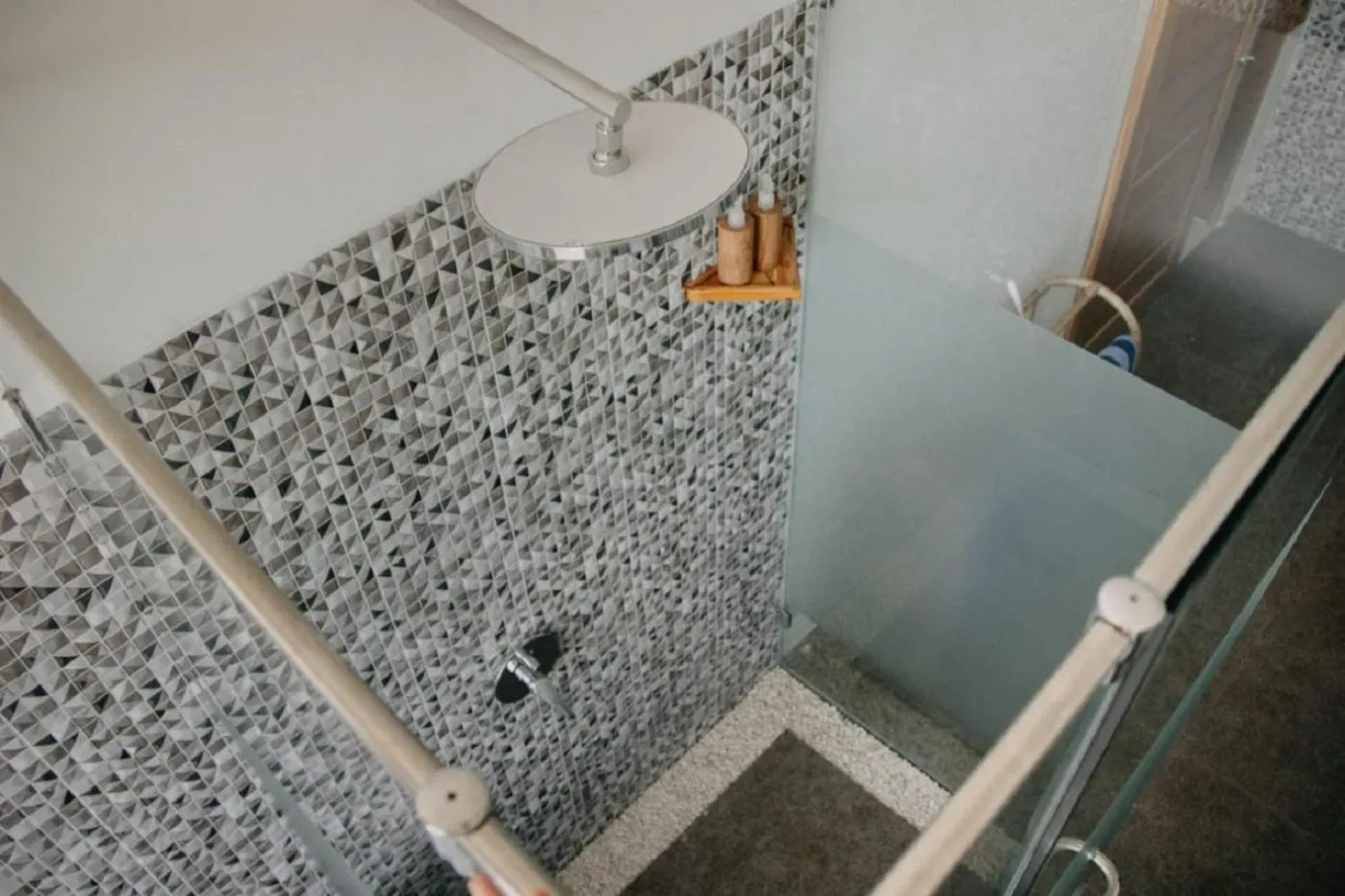 Shower in Sea Terras Suite and Luxury