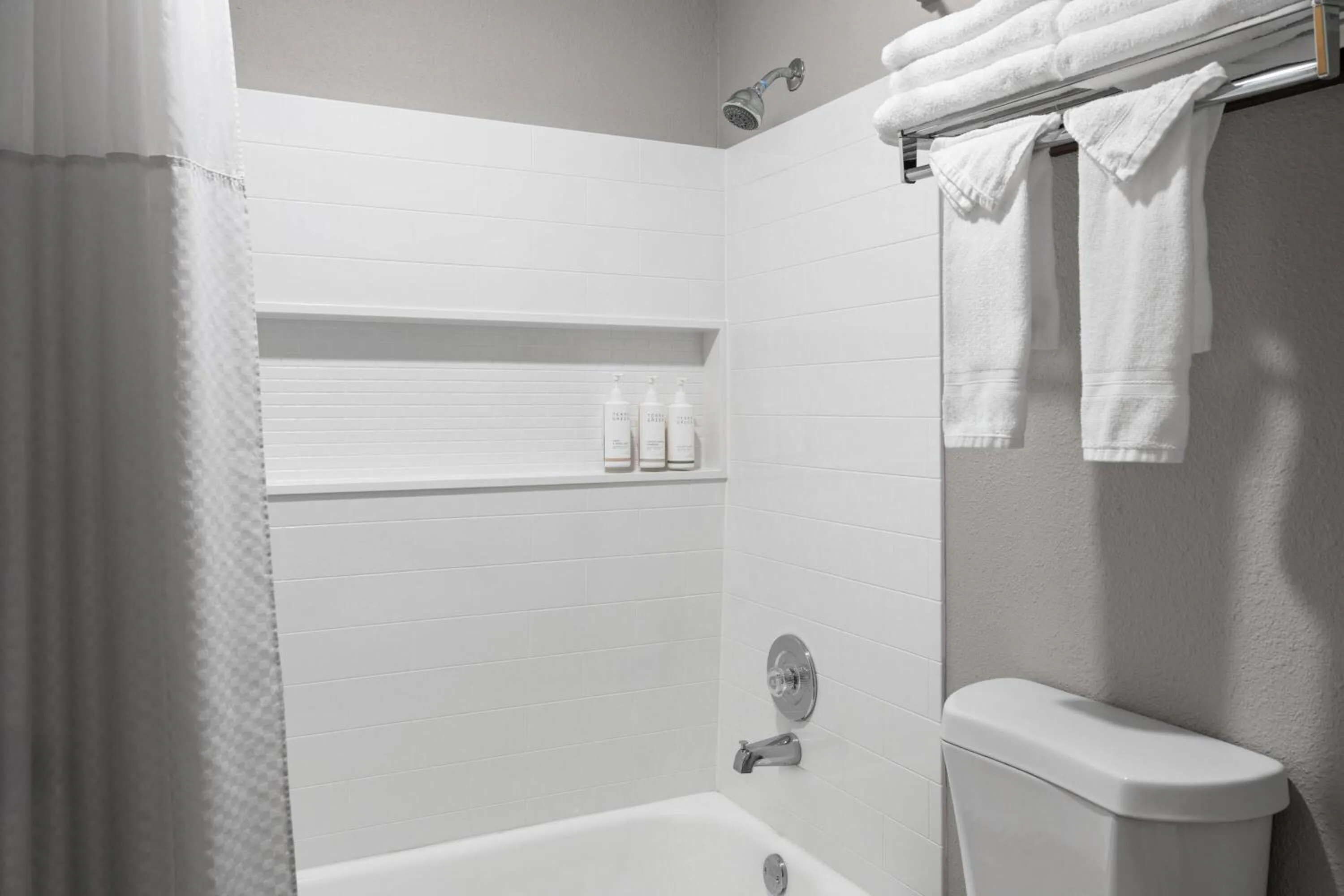 Bathroom in Super 8 by Wyndham Baker City