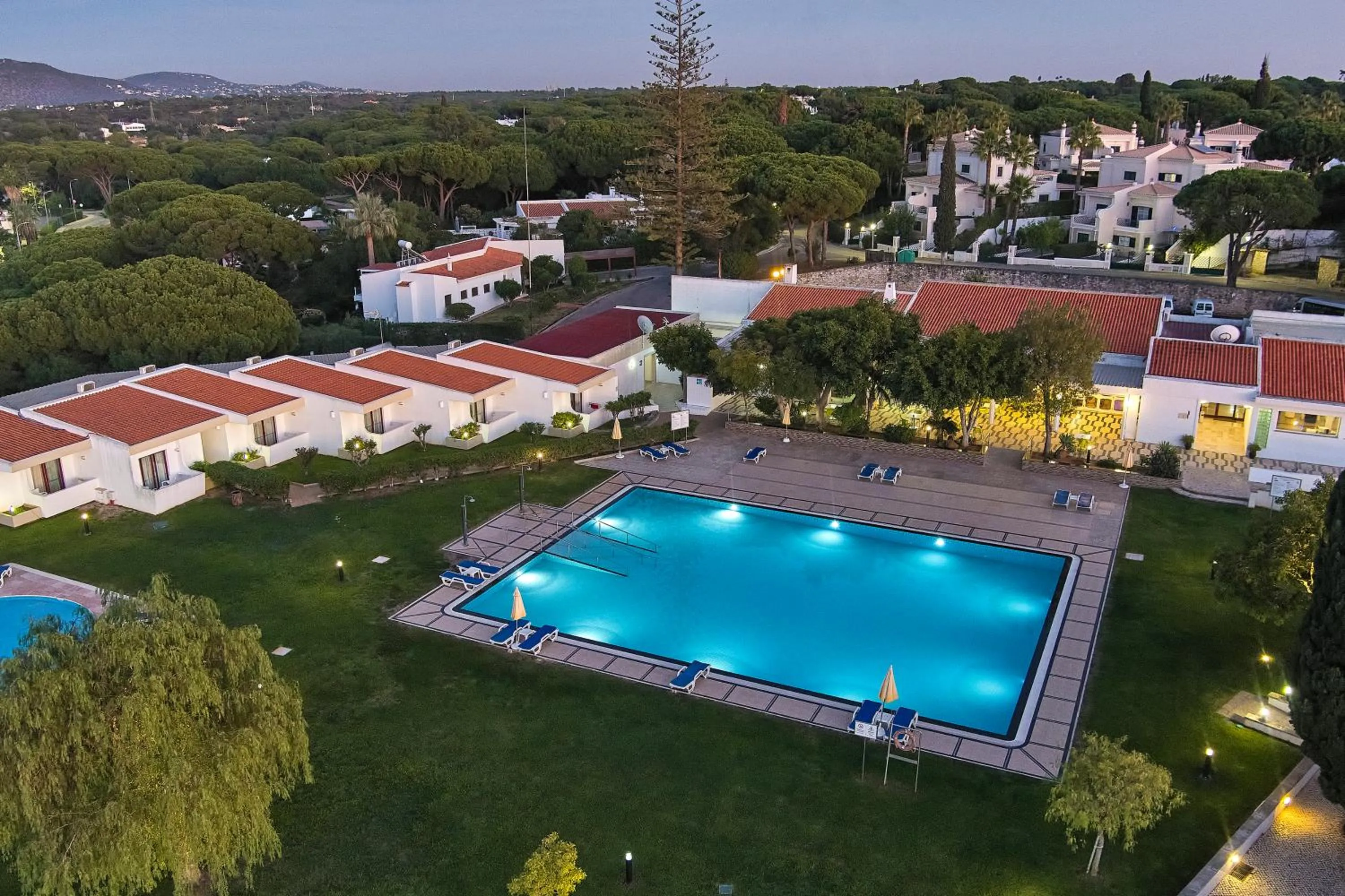 Restaurant/places to eat in Hotel Apartamento Do Golfe