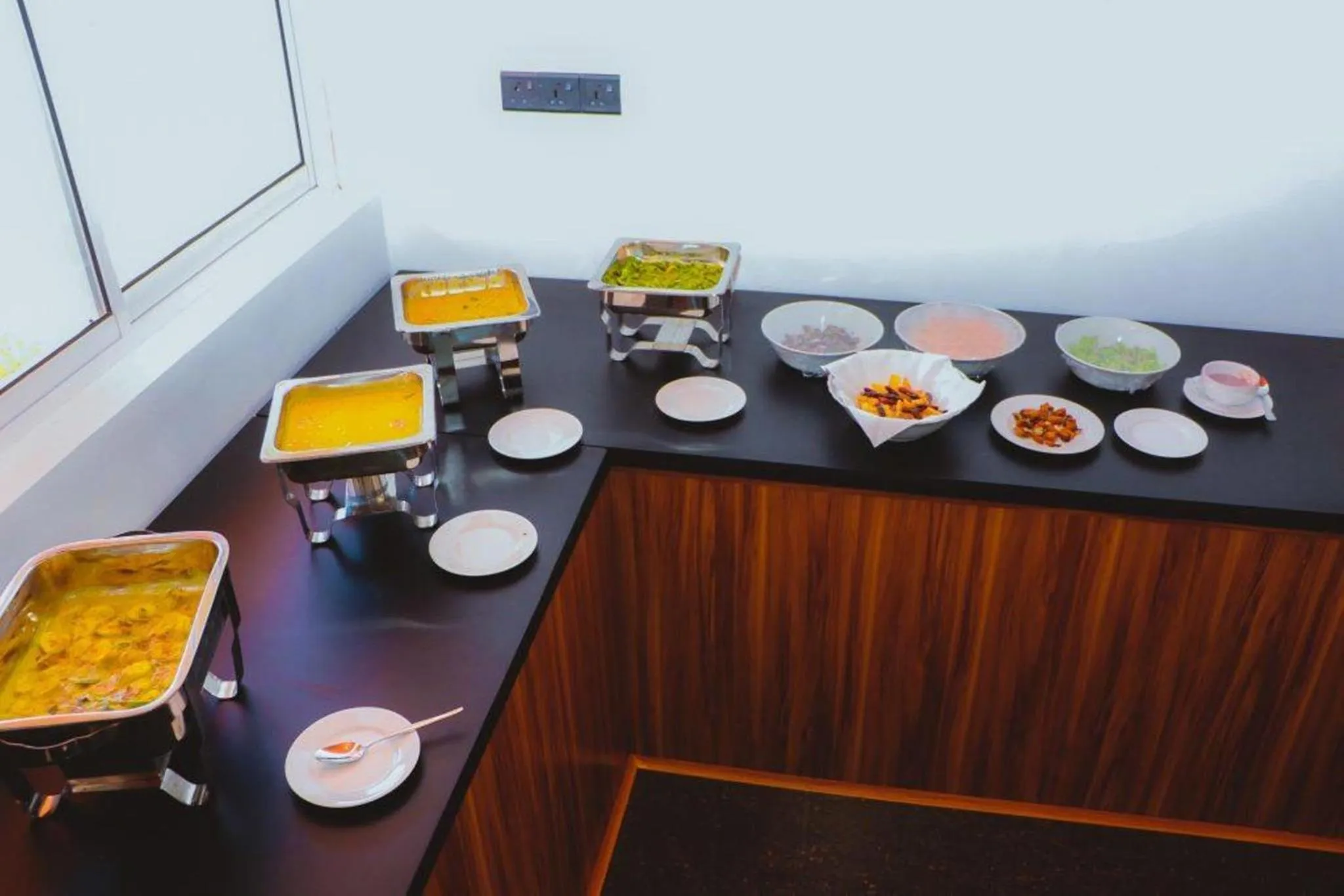 Restaurant/places to eat in Athkandura Hotel