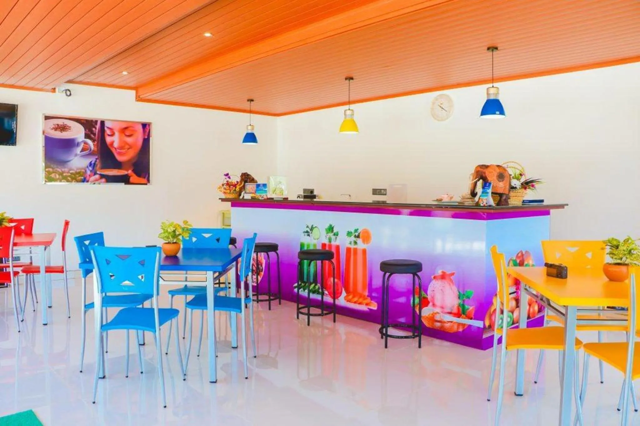 Restaurant/places to eat in Athkandura Hotel