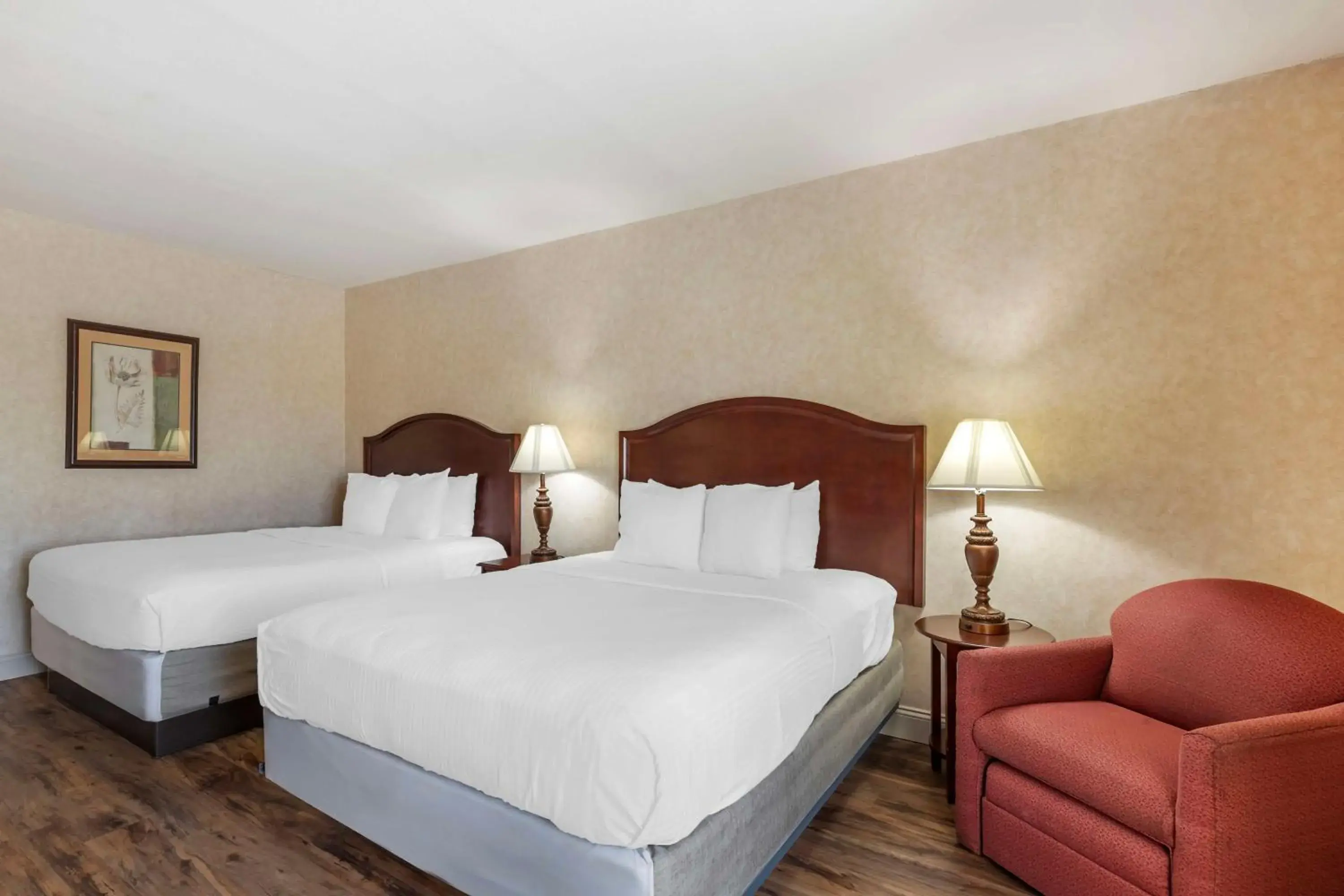 Bedroom, Bed in Best Western Plus Steeplegate Inn Bedroom, Bed in Best Western Plus Steeplegate Inn