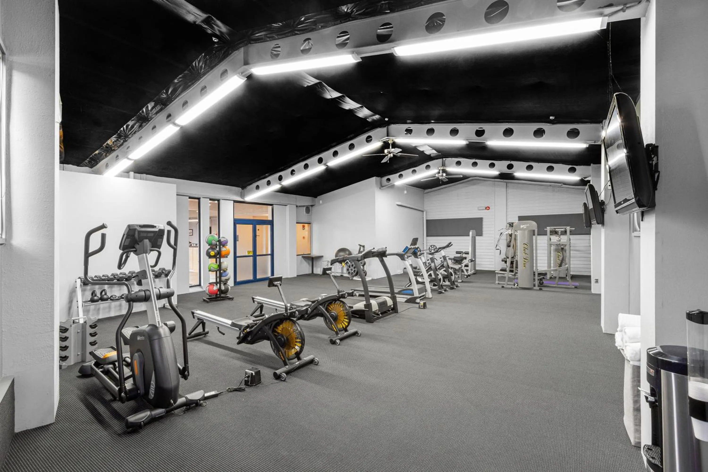 Fitness centre/facilities in Comfort Hotel Benvenue