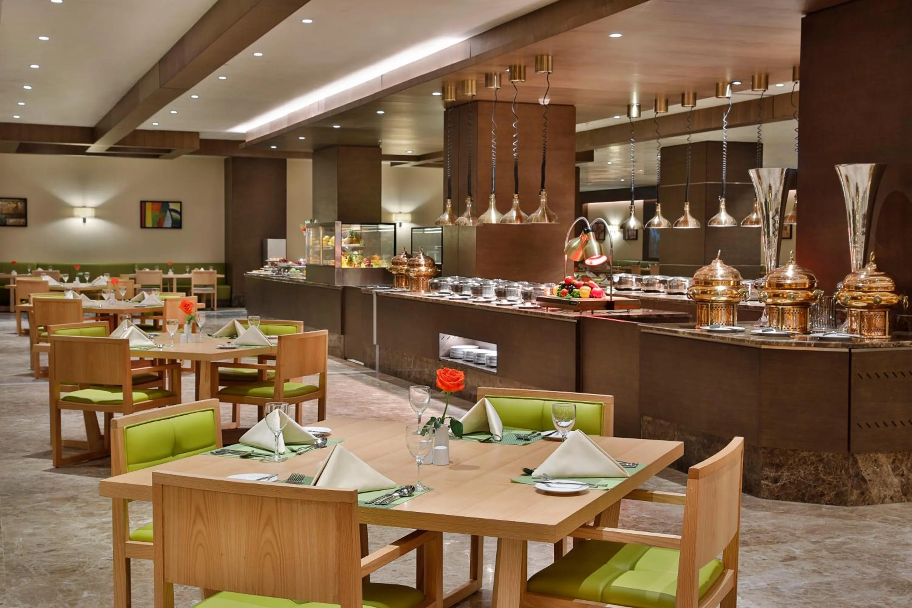 Restaurant/places to eat in Four Points by Sheraton Makkah Al Naseem