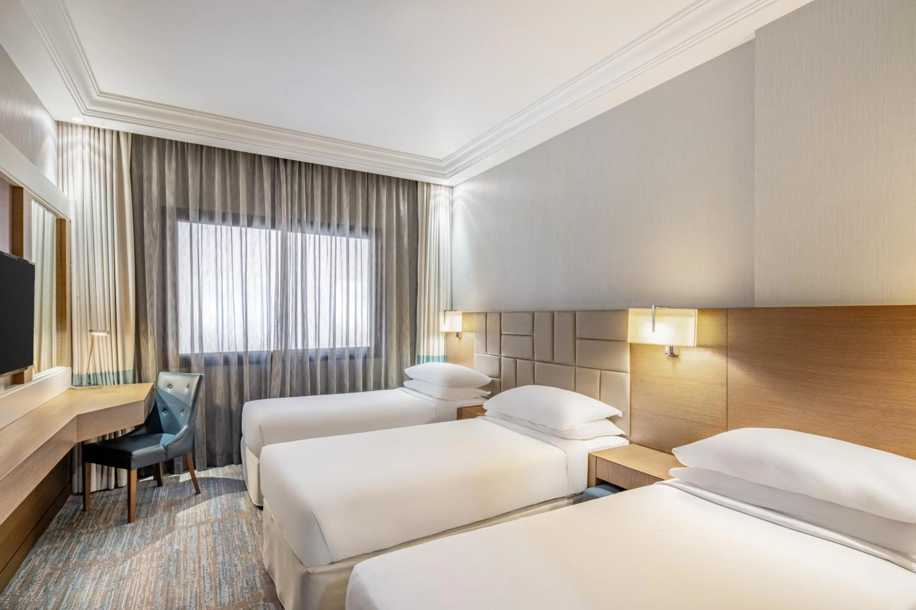 Bed in Four Points by Sheraton Makkah Al Naseem