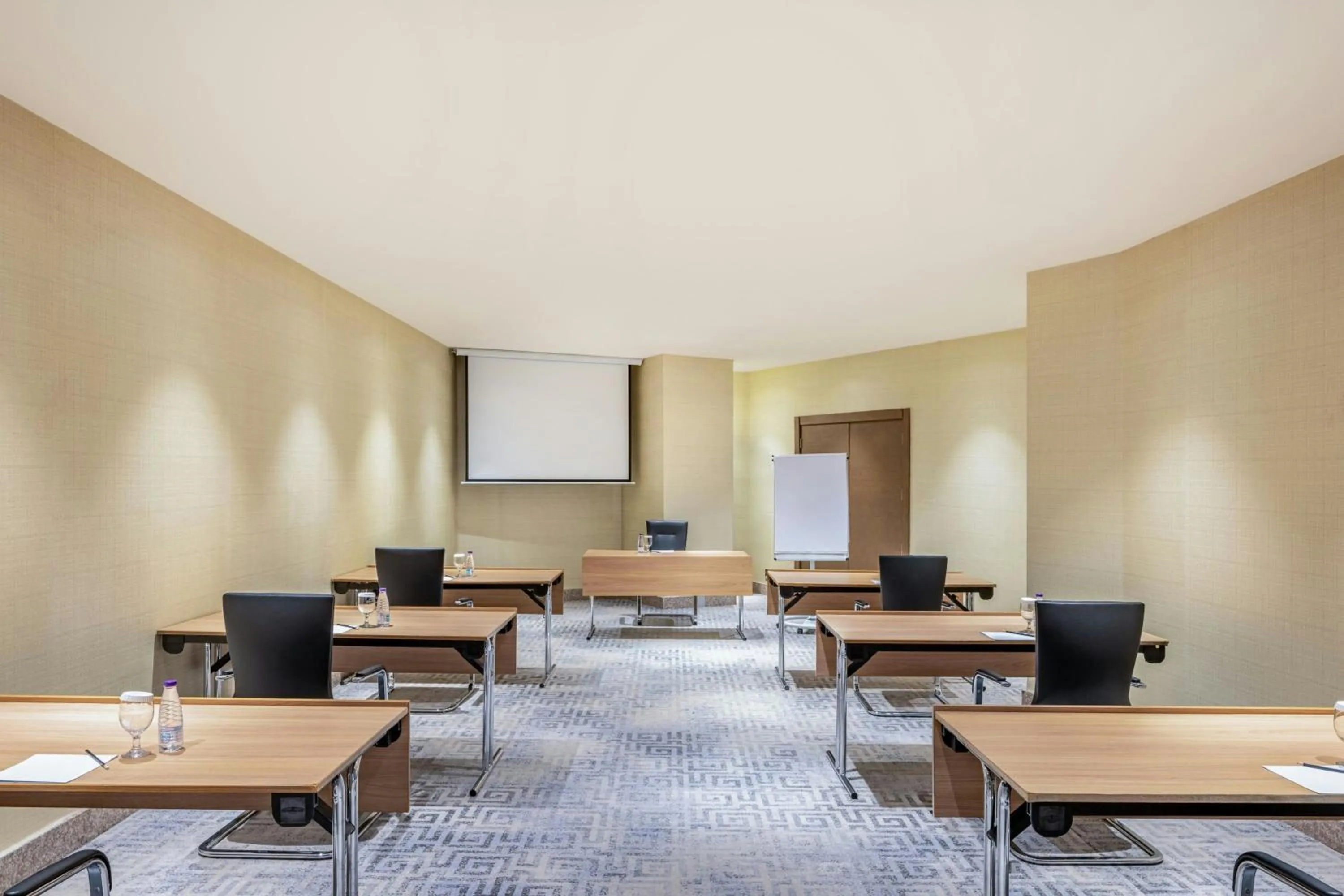 Meeting/conference room in Four Points by Sheraton Makkah Al Naseem
